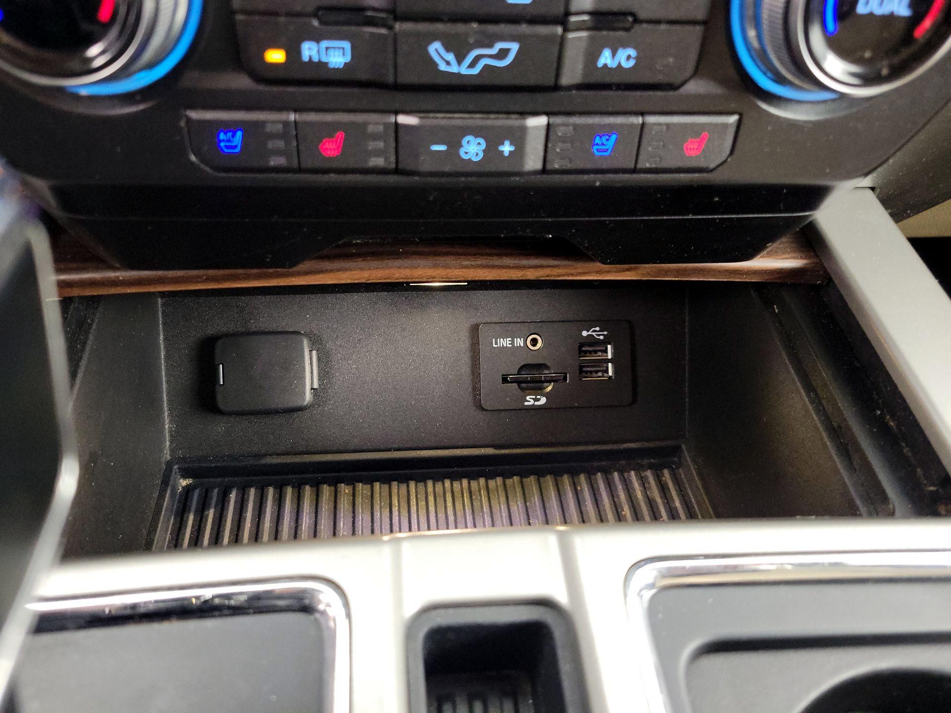 Thumbnail: 2015 Ford F-150 - 19