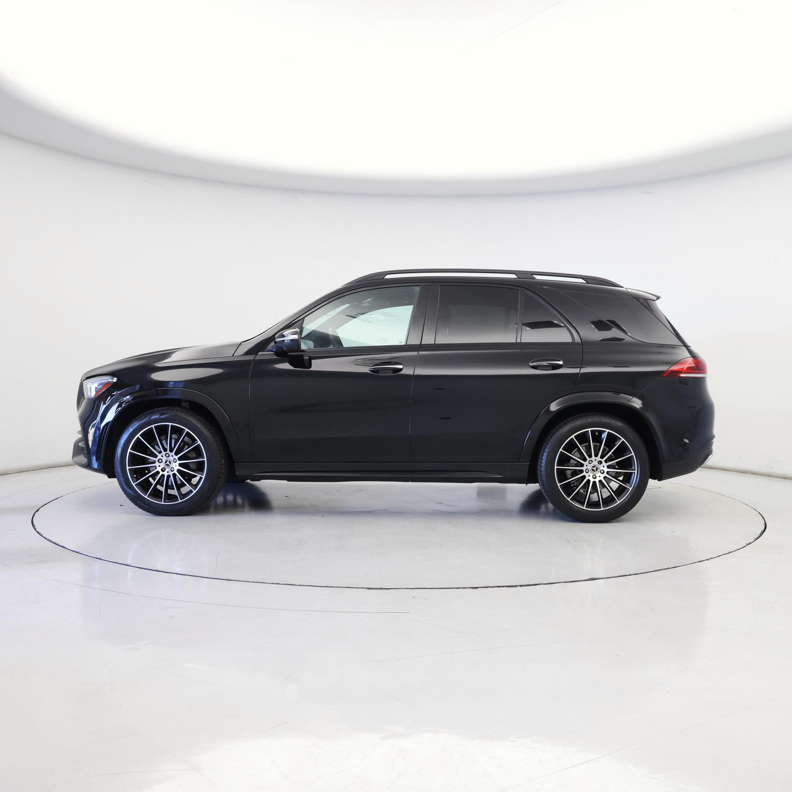 Thumbnail: 2023 Mercedes-Benz GLE - 3