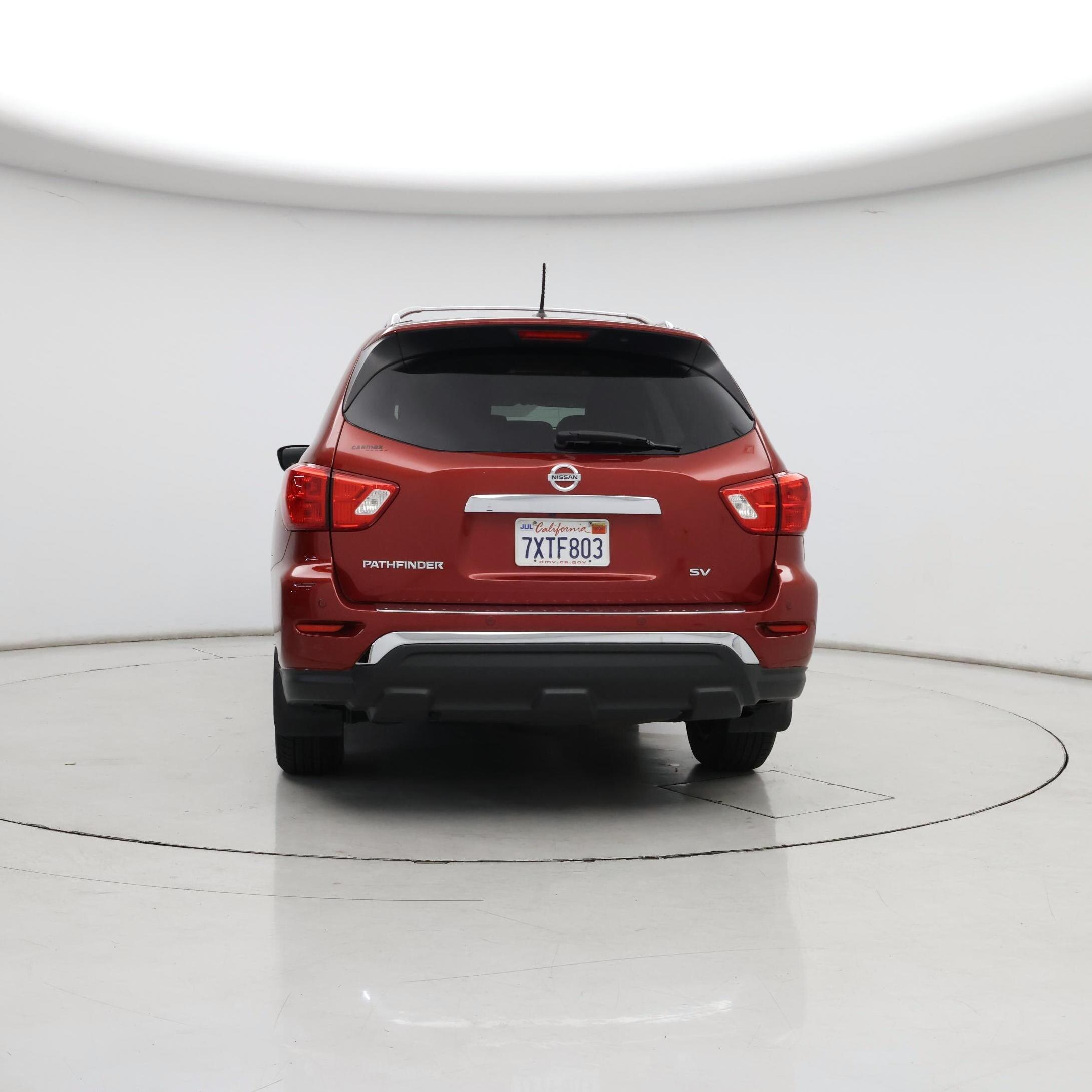 Thumbnail: 2017 Nissan Pathfinder - 6