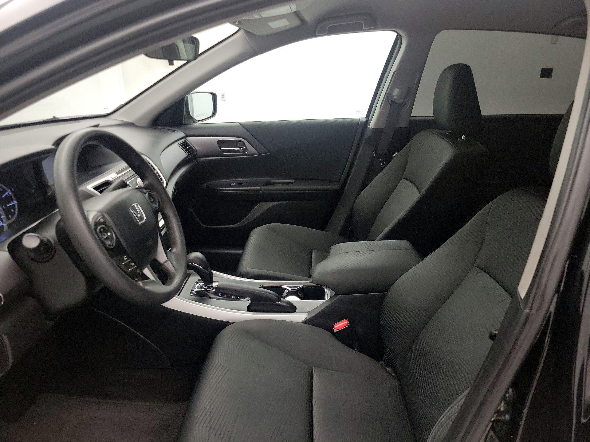 Thumbnail: 2015 Honda Accord - 11