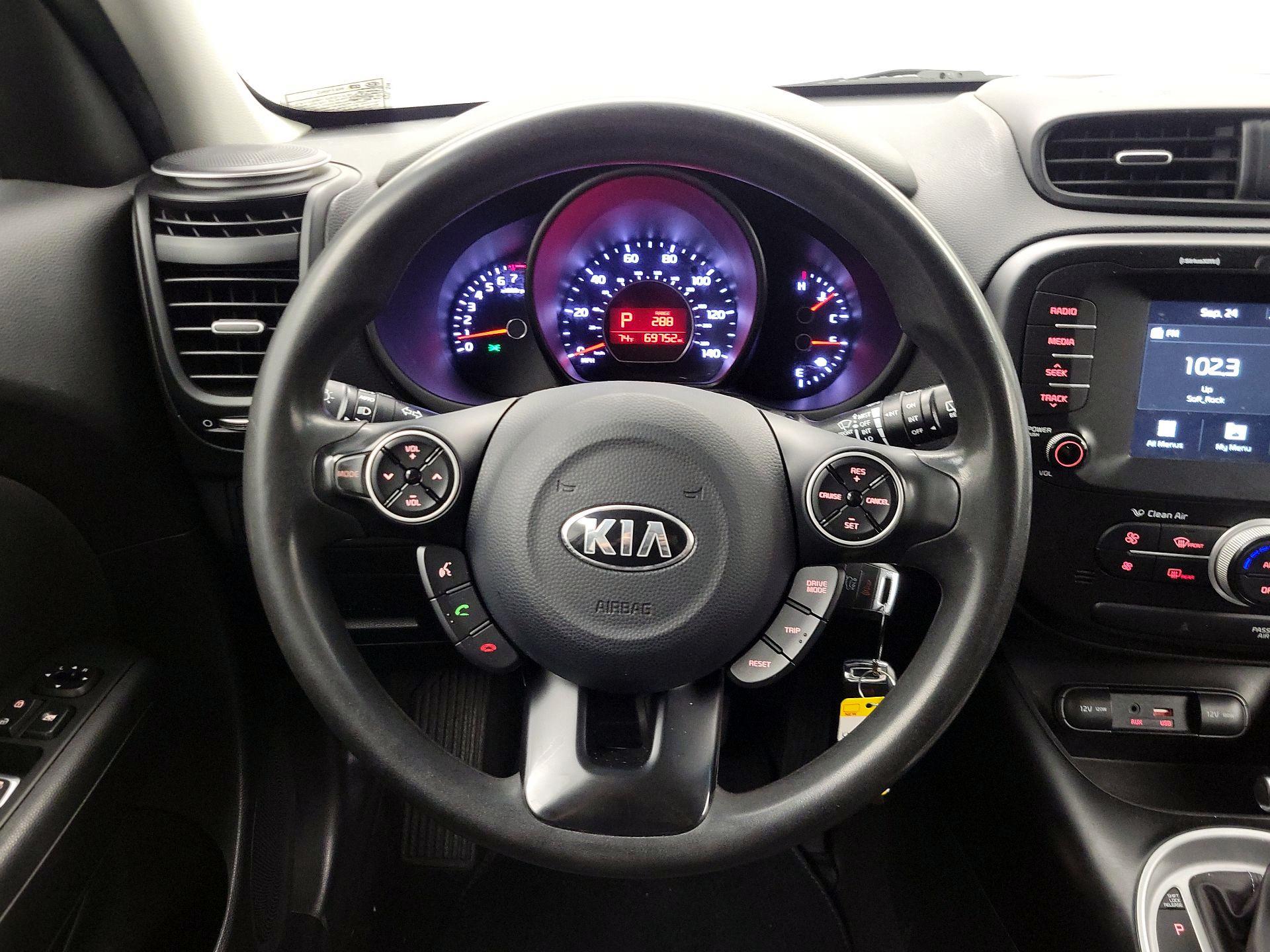 Thumbnail: 2018 Kia Soul - 10