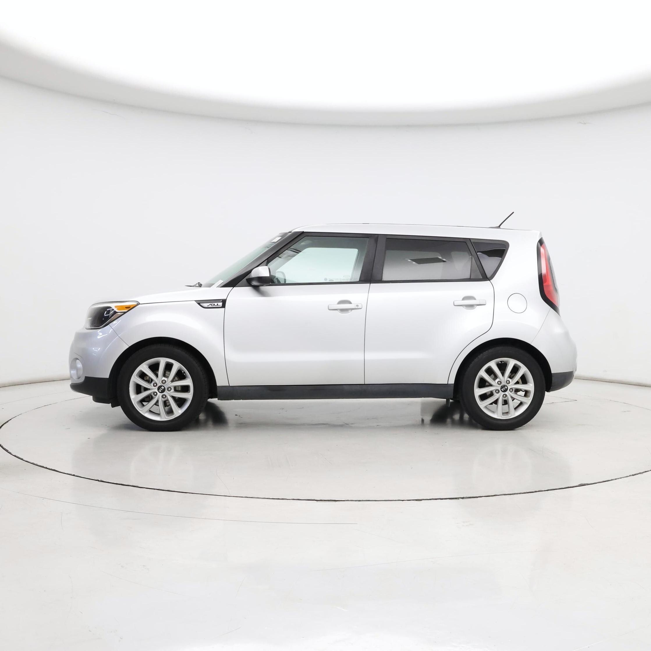 Thumbnail: 2018 Kia Soul - 3