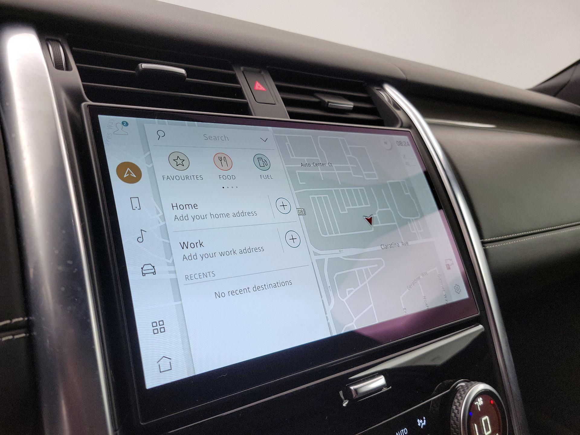 Thumbnail: 2022 Land Rover Discovery - 14