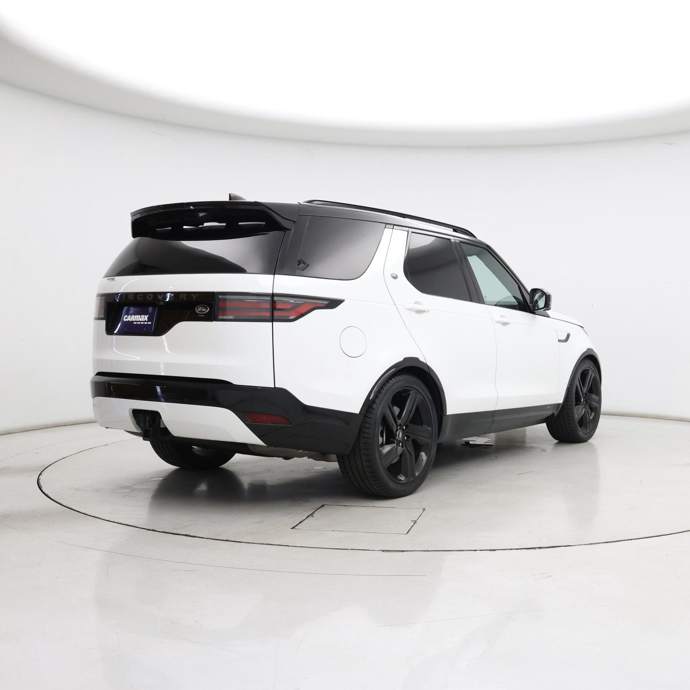 Thumbnail: 2022 Land Rover Discovery - 8