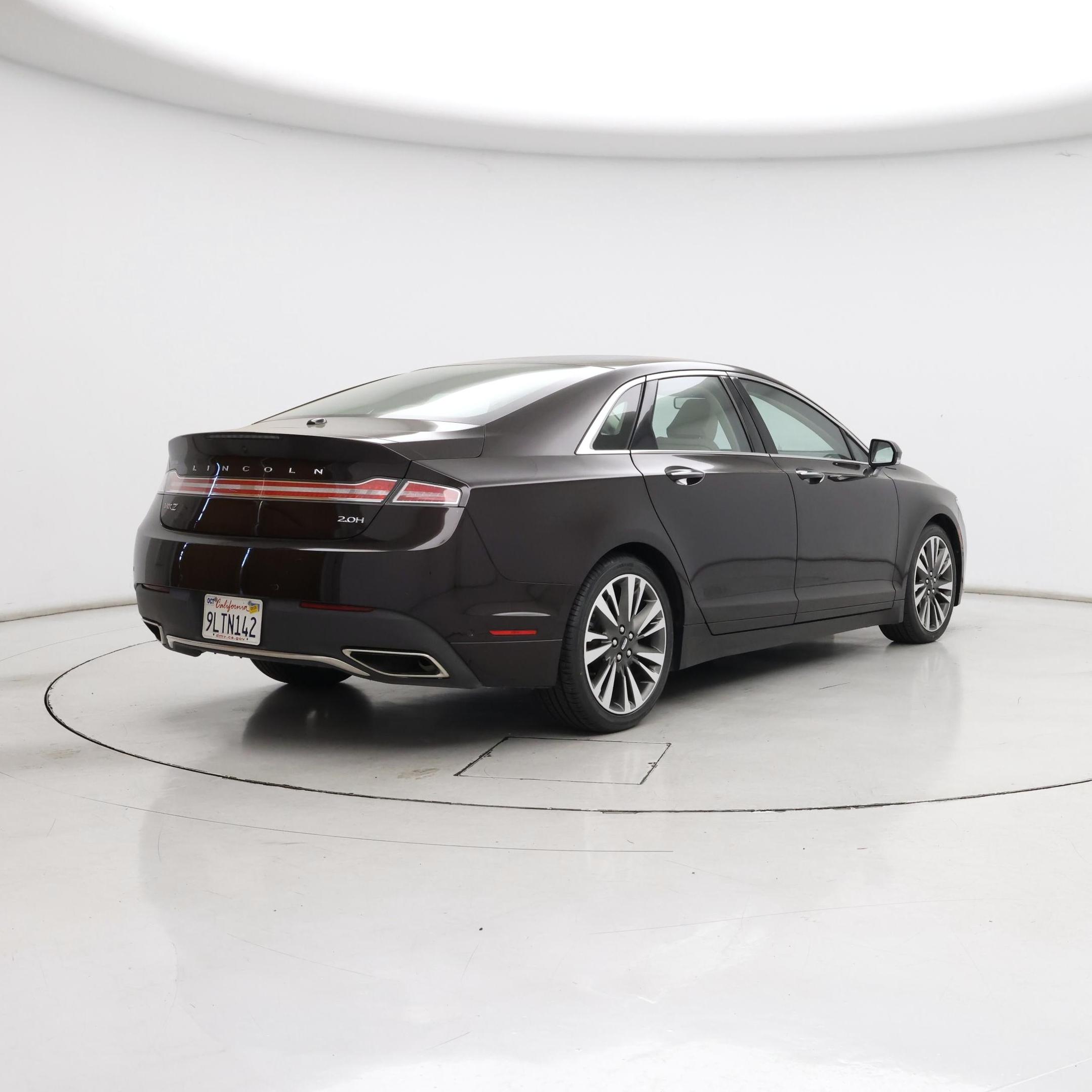 Thumbnail: 2020 Lincoln MKZ - 8