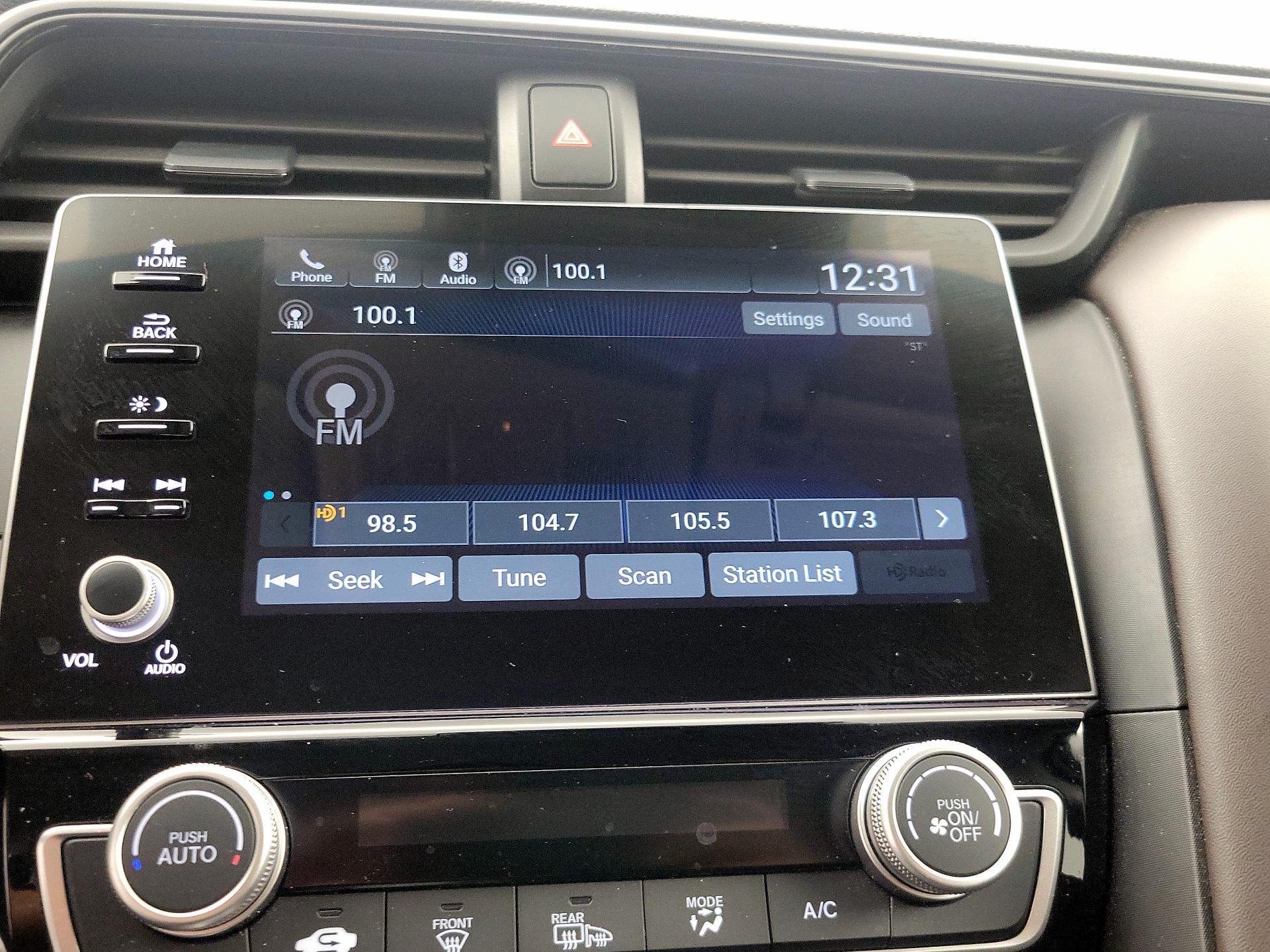 Thumbnail: 2020 Honda Insight - 15
