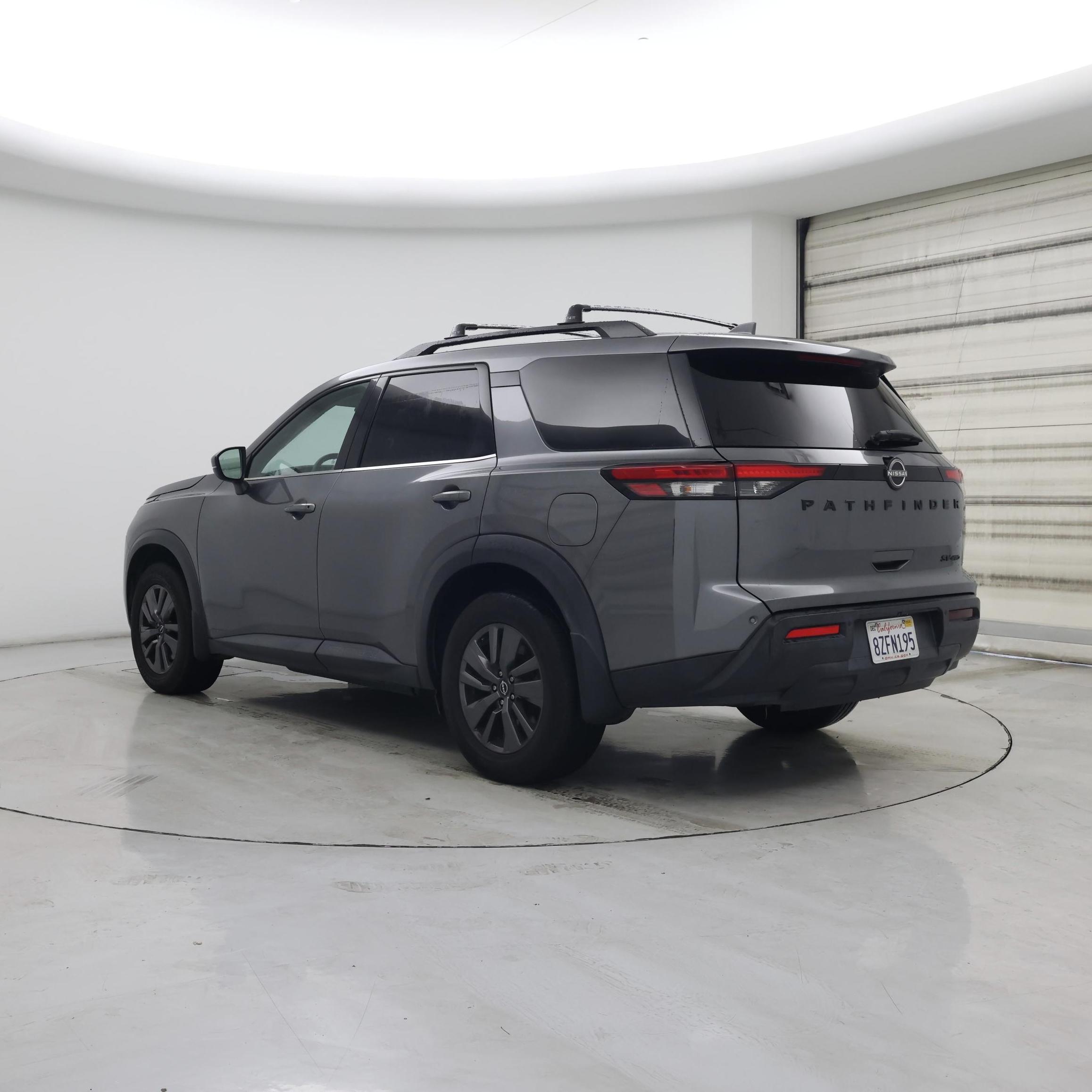 Thumbnail: 2022 Nissan Pathfinder - 2
