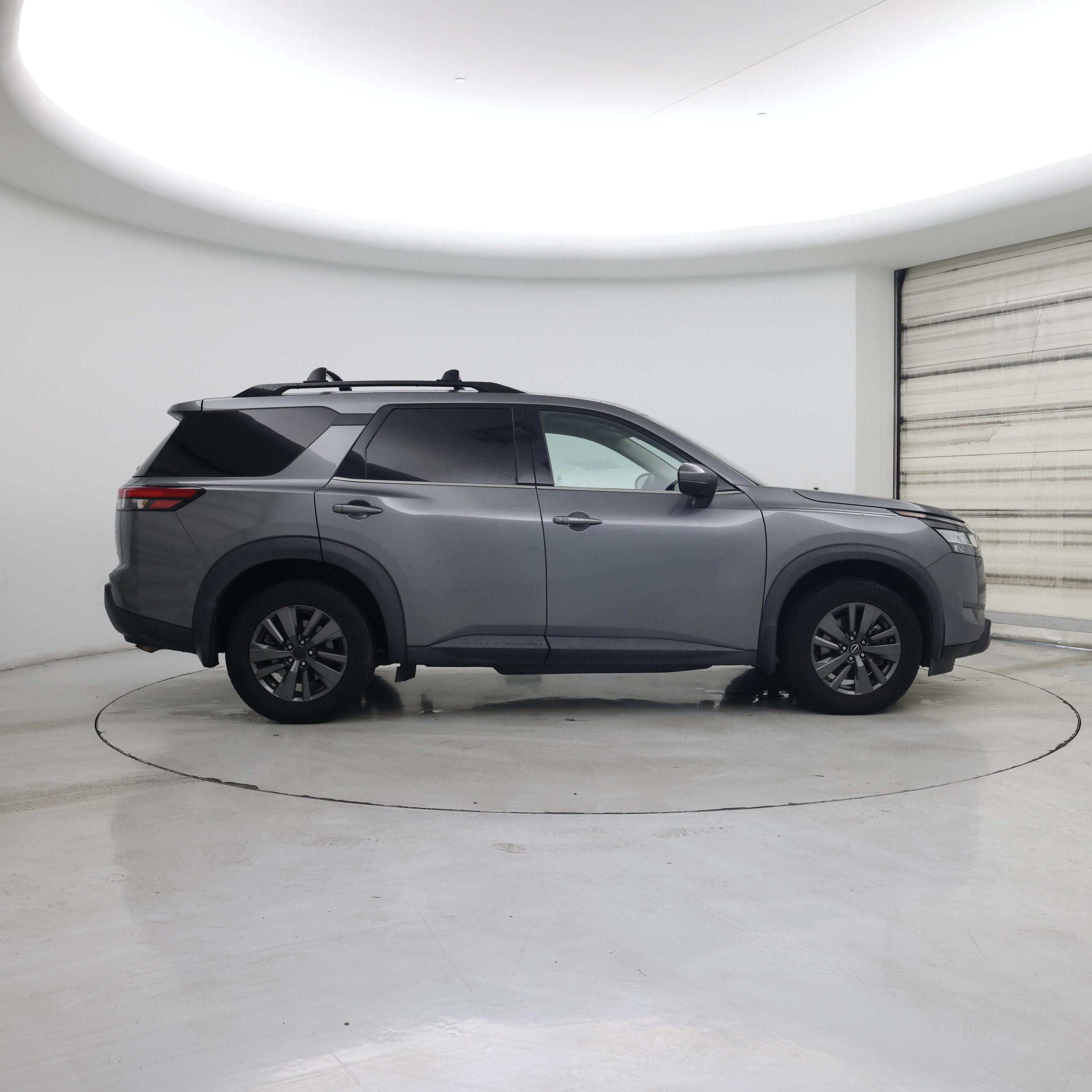 Thumbnail: 2022 Nissan Pathfinder - 7