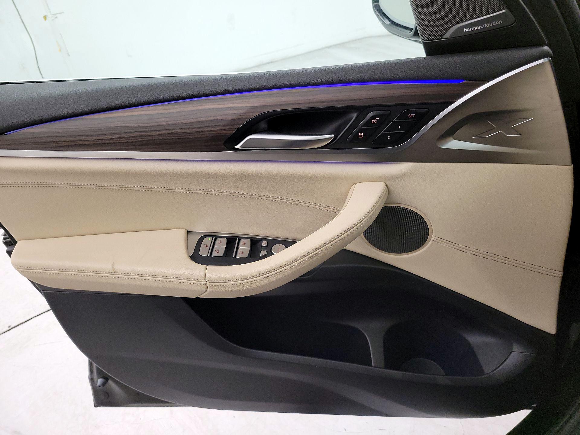 Thumbnail: 2021 BMW X3 - 12