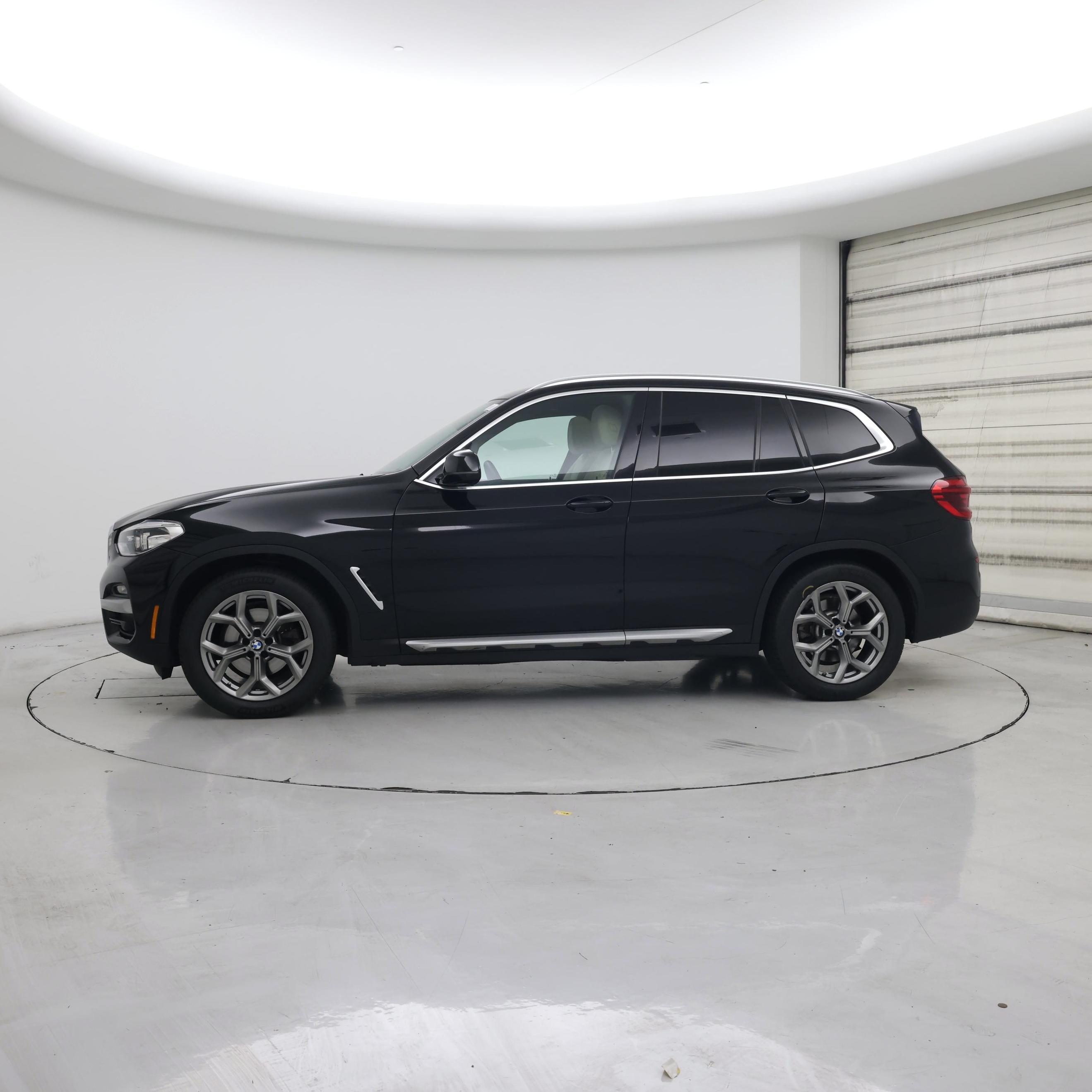 Thumbnail: 2021 BMW X3 - 3
