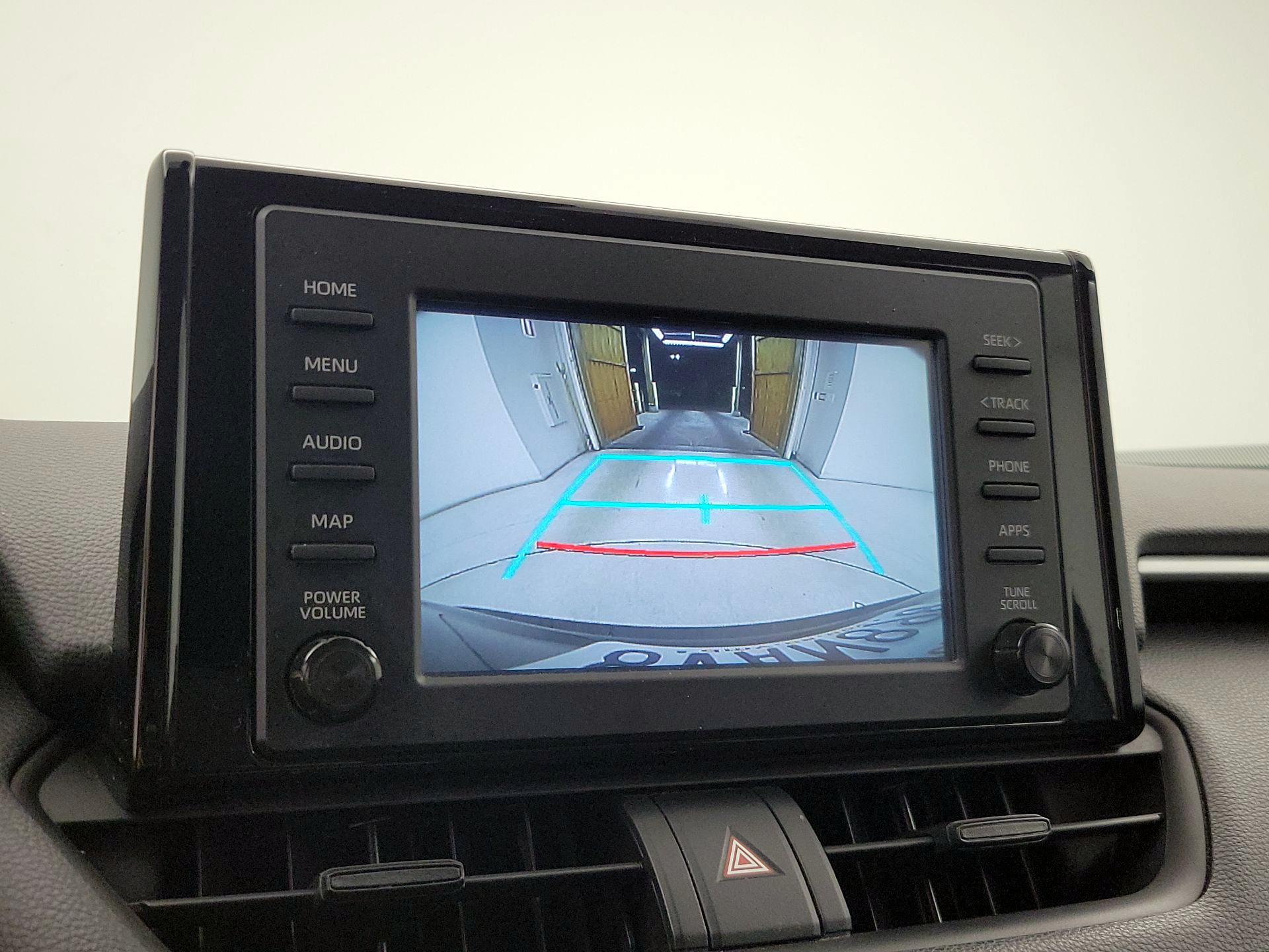 Thumbnail: 2019 Toyota RAV4 - 14