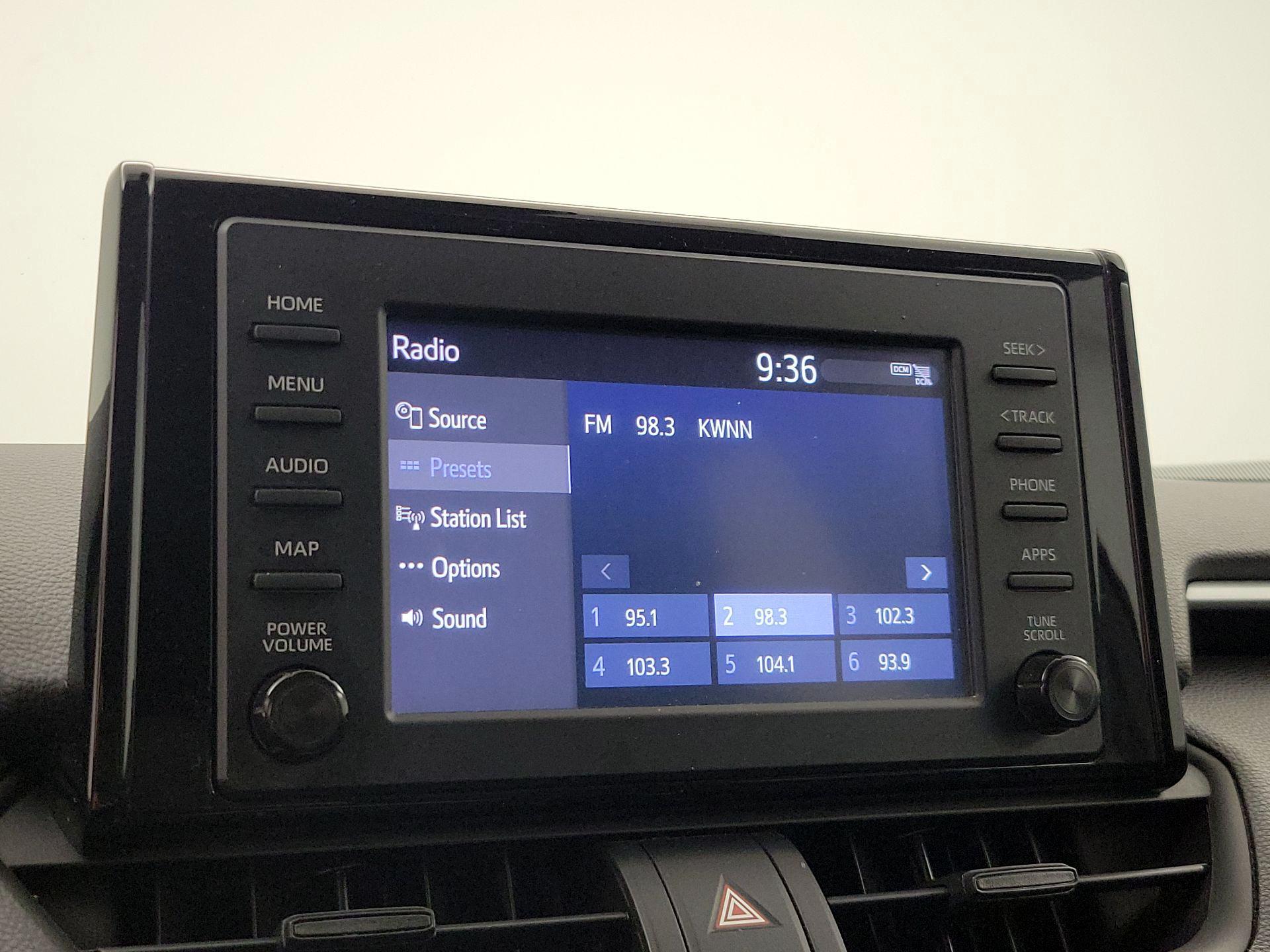 Thumbnail: 2019 Toyota RAV4 - 15