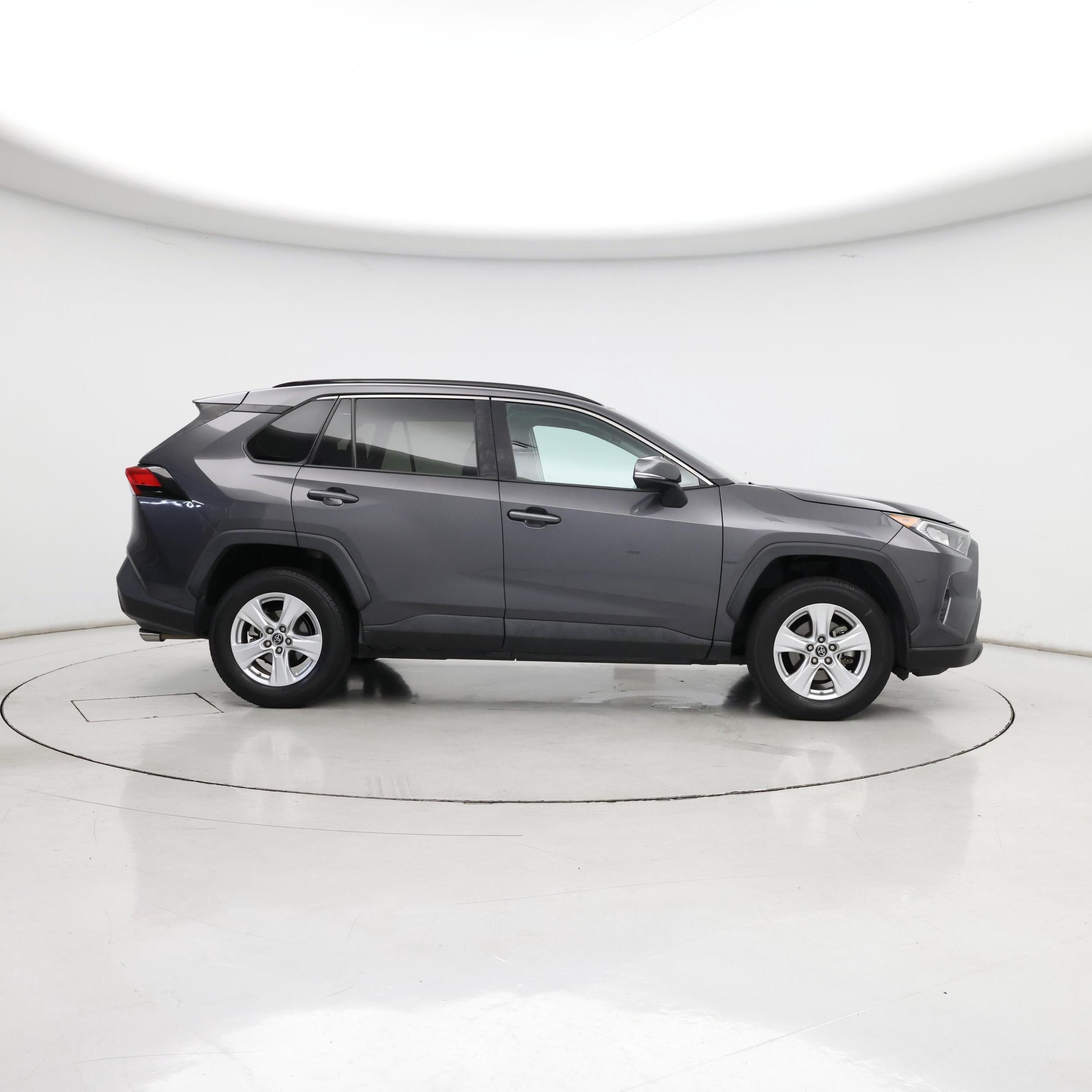 Thumbnail: 2019 Toyota RAV4 - 7