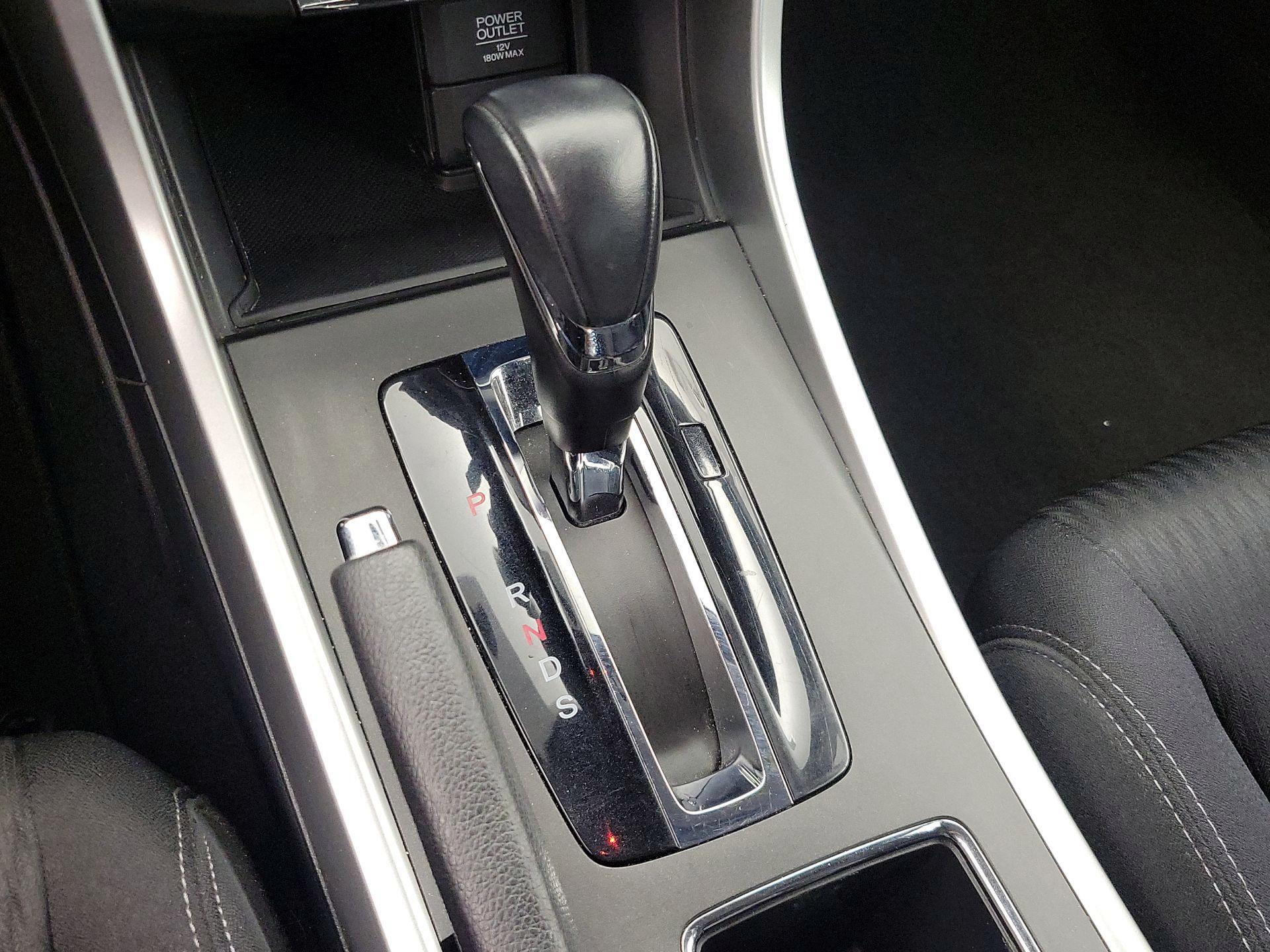 Thumbnail: 2014 Honda Accord - 17