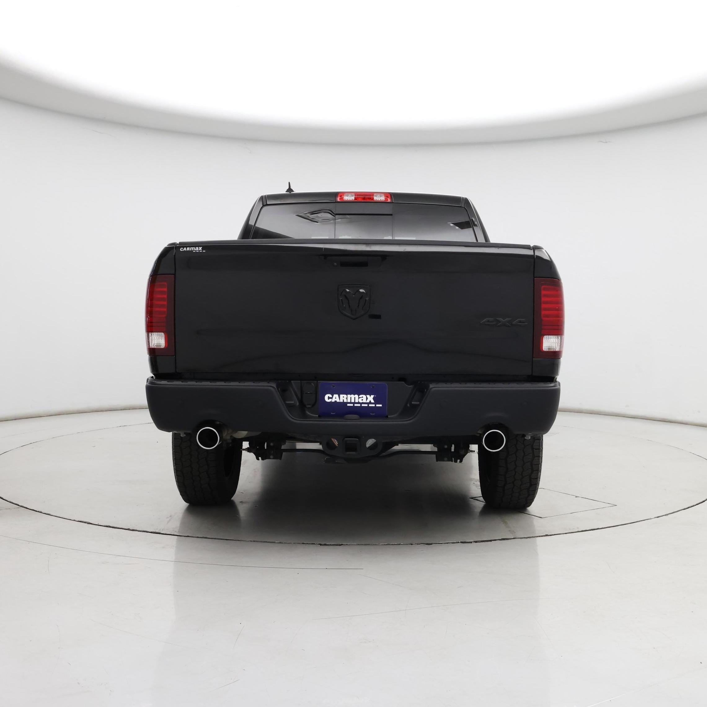 Thumbnail: 2020 RAM 1500 Classic - 6