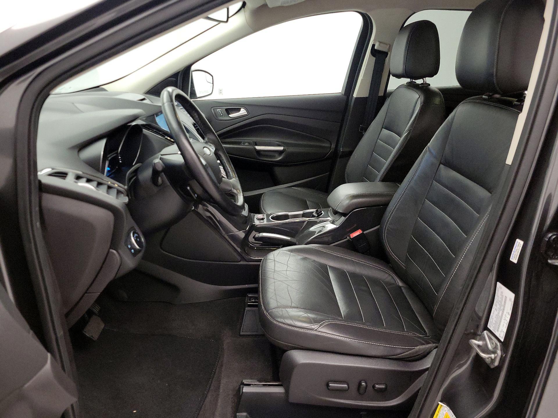 Thumbnail: 2016 Ford Escape - 11