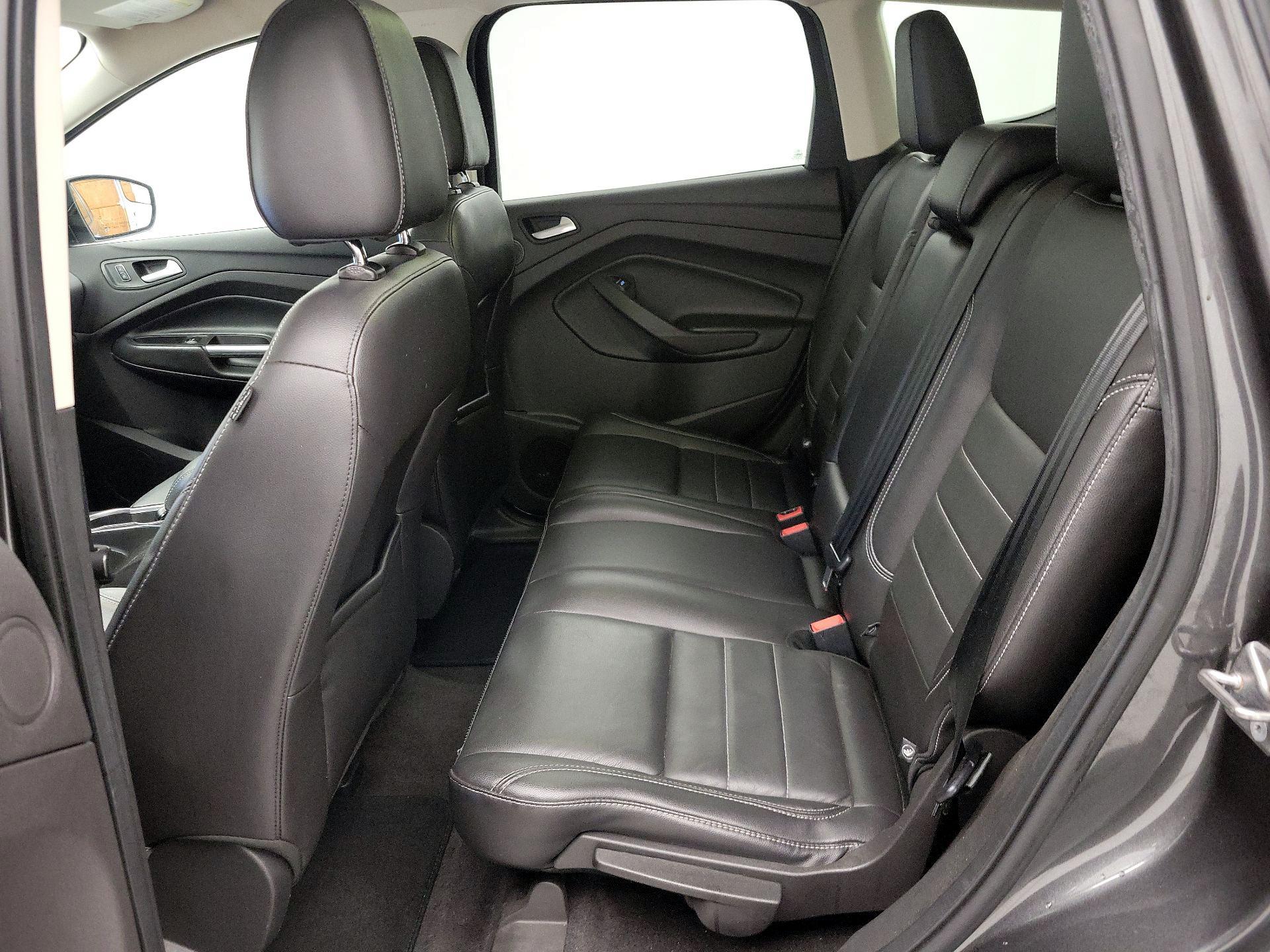 Thumbnail: 2016 Ford Escape - 20