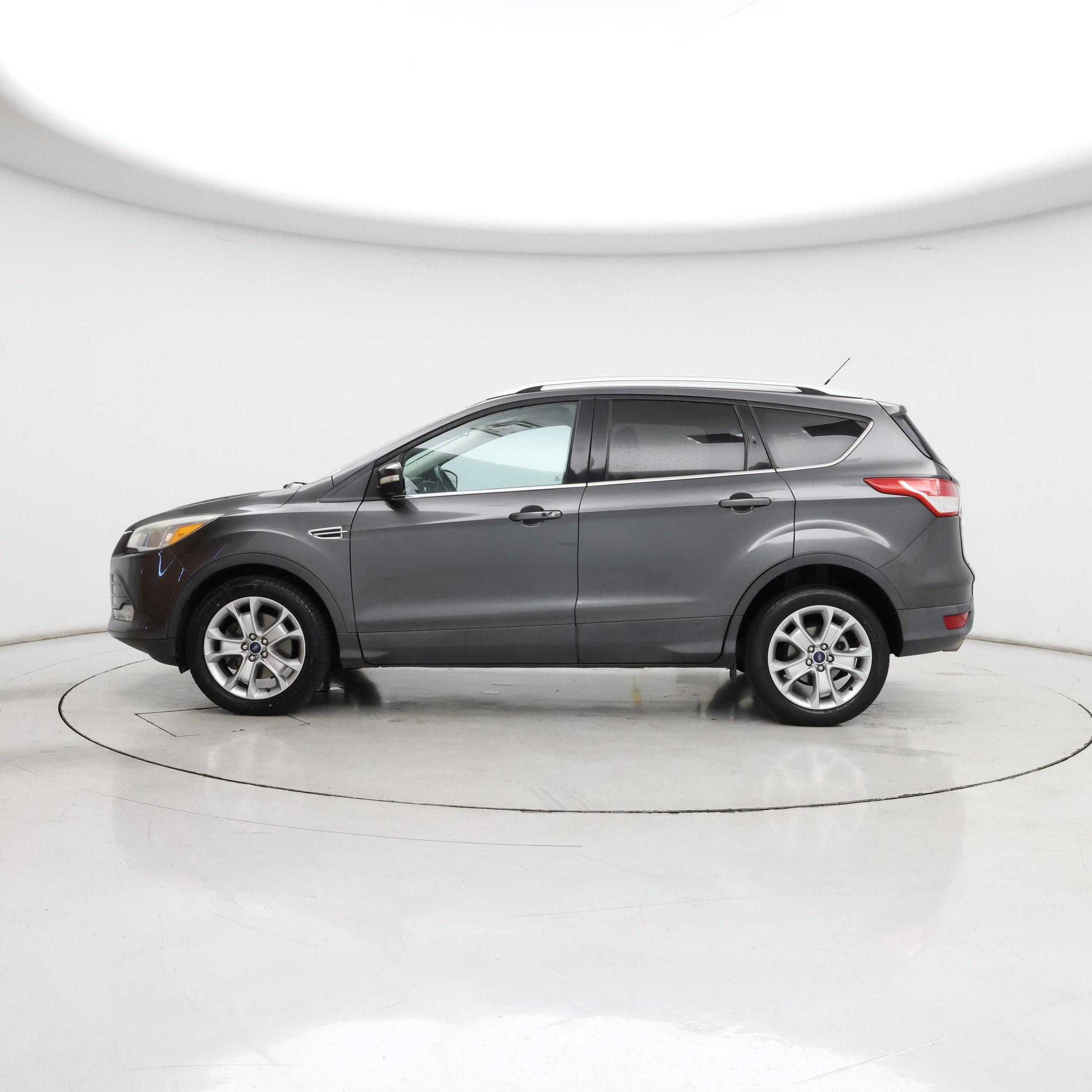 Thumbnail: 2016 Ford Escape - 3