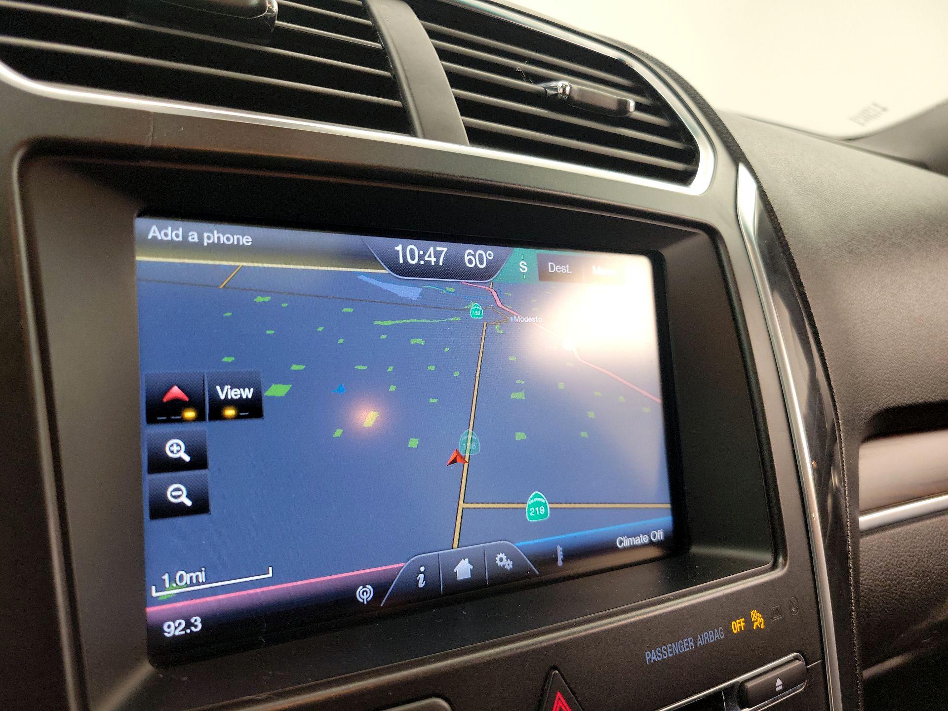 Thumbnail: 2016 Ford Explorer - 14