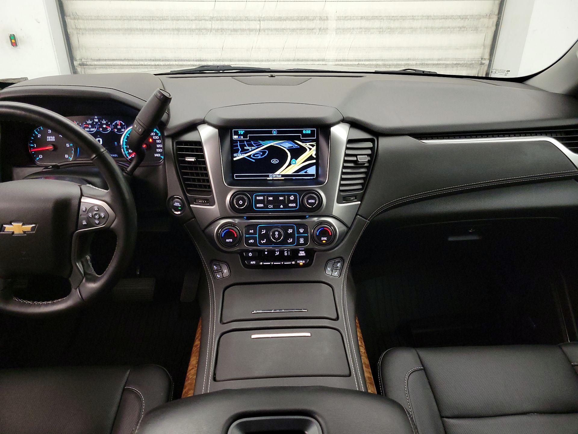 Thumbnail: 2020 Chevrolet Suburban - 9