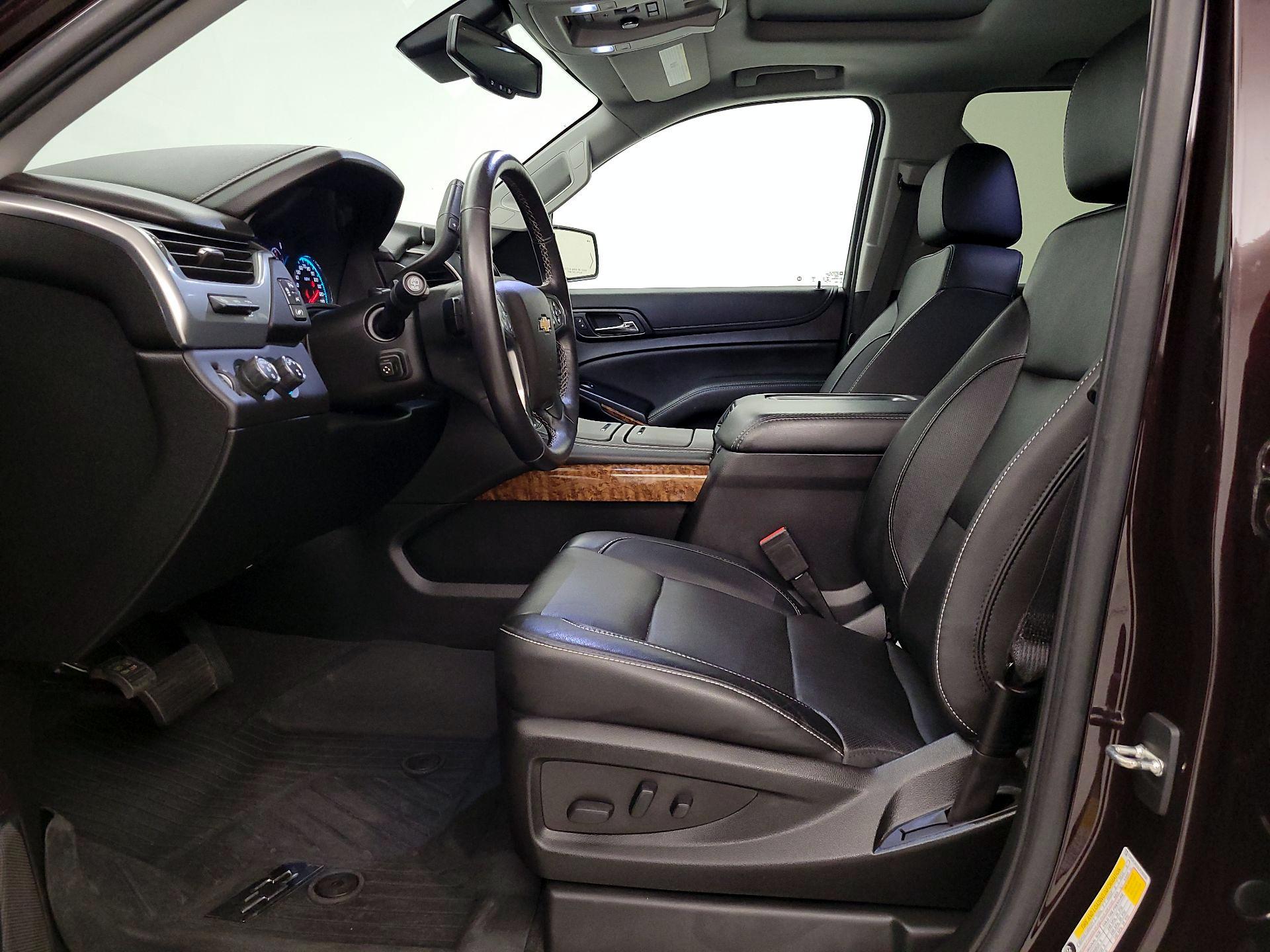 Thumbnail: 2020 Chevrolet Suburban - 11