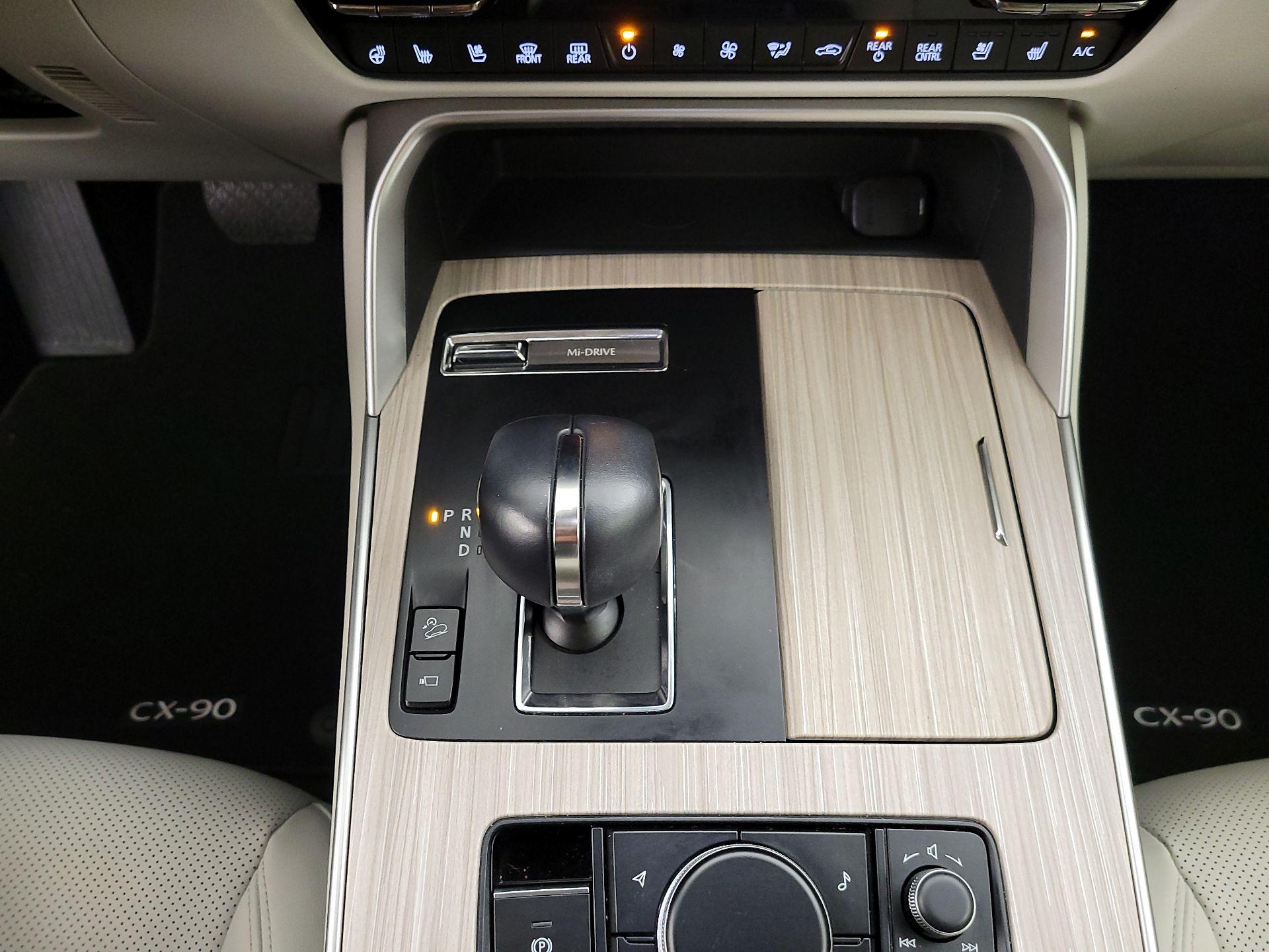 Thumbnail: 2024 Mazda CX-90 - 18