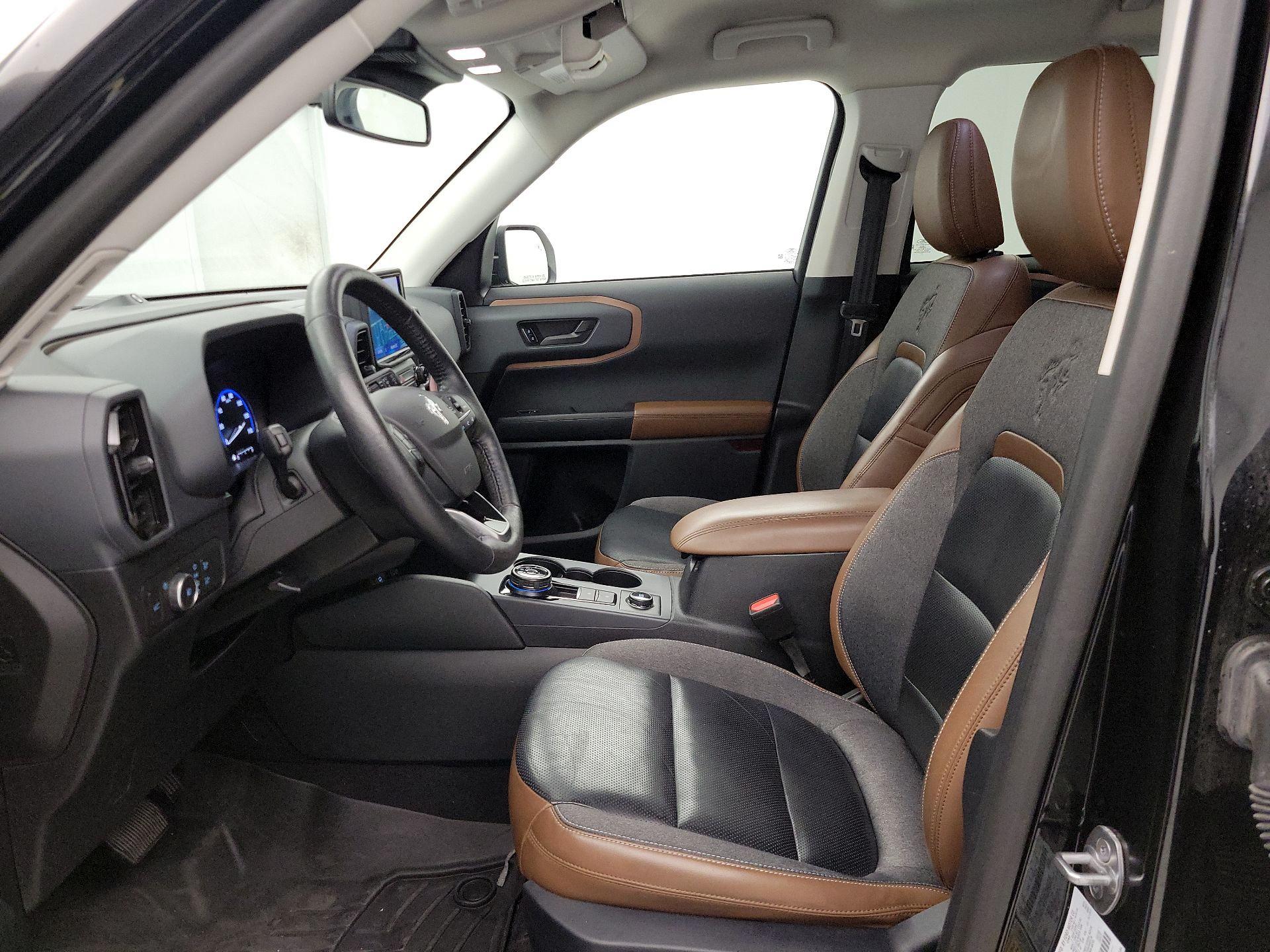 Thumbnail: 2021 Ford Bronco Sport - 11