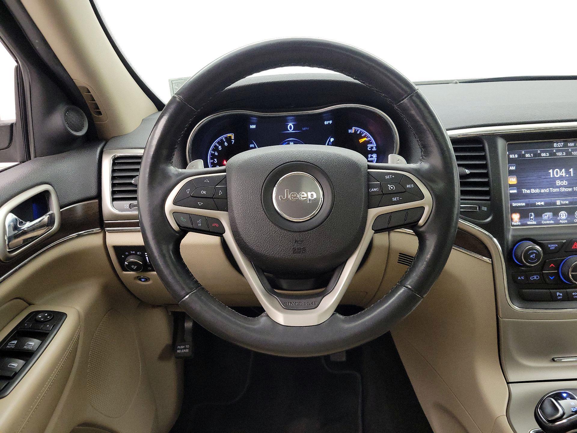 Thumbnail: 2015 Jeep Grand Cherokee - 10