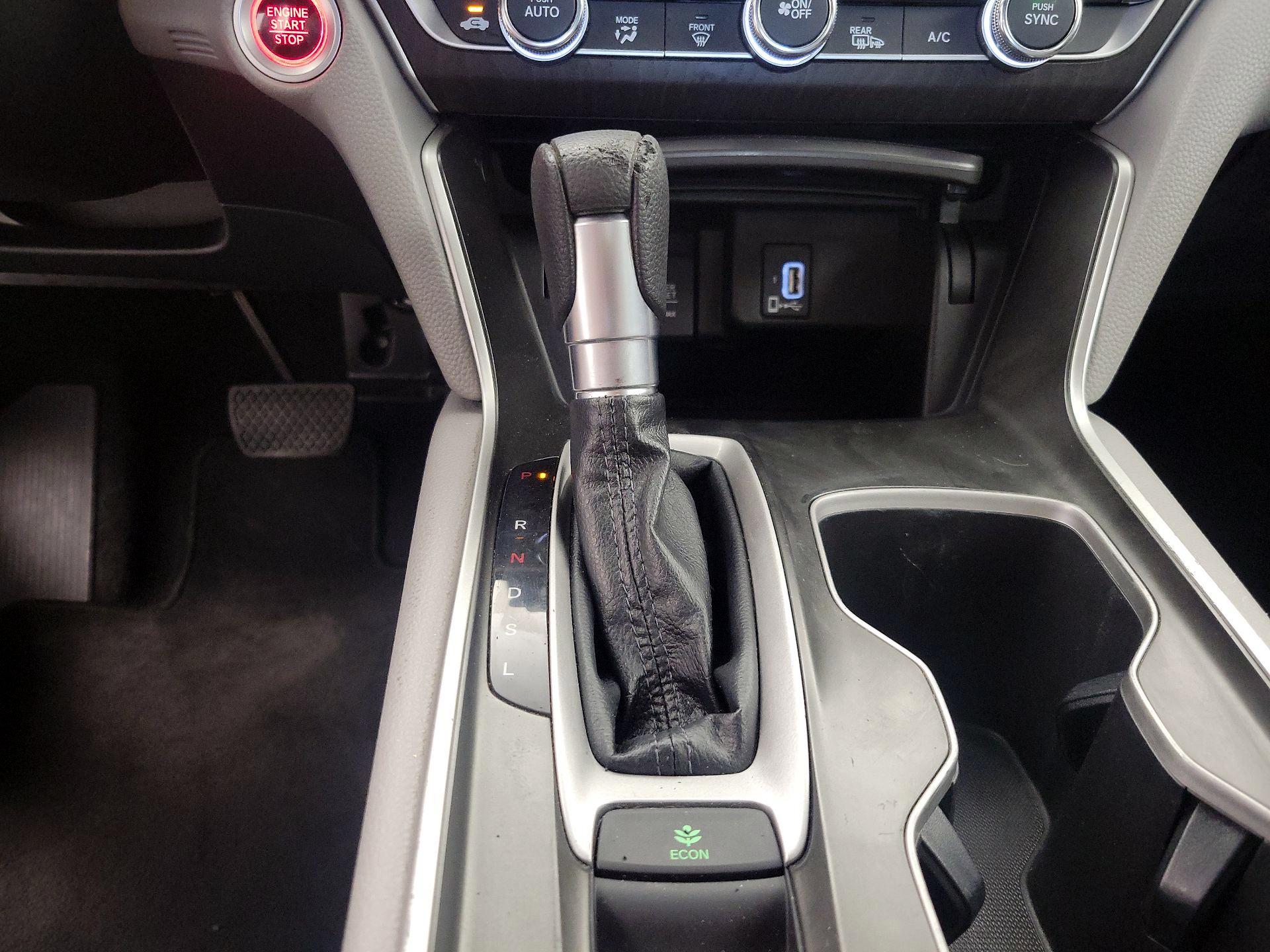 Thumbnail: 2018 Honda Accord - 17
