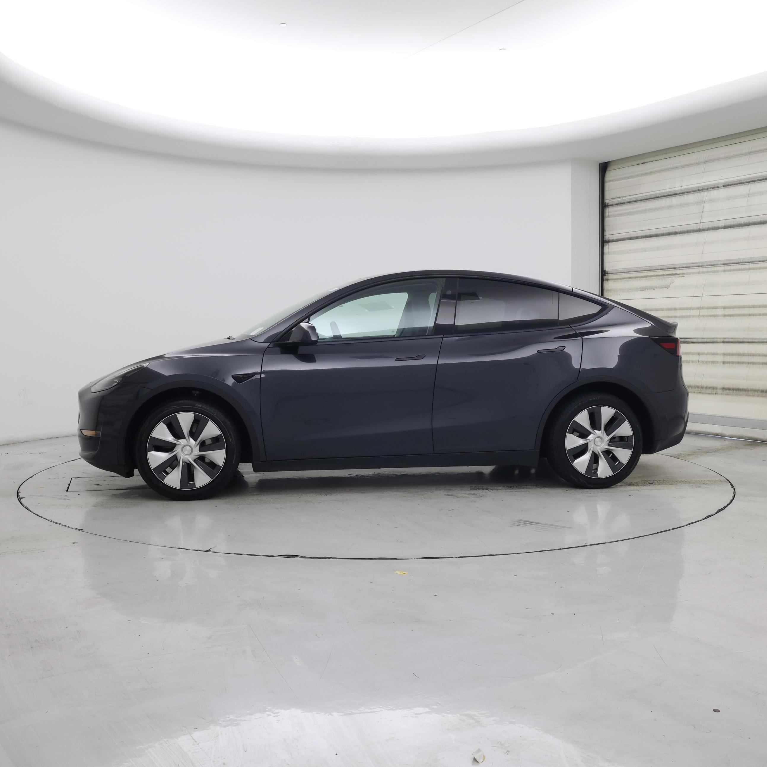 Thumbnail: 2024 Tesla Model Y - 3