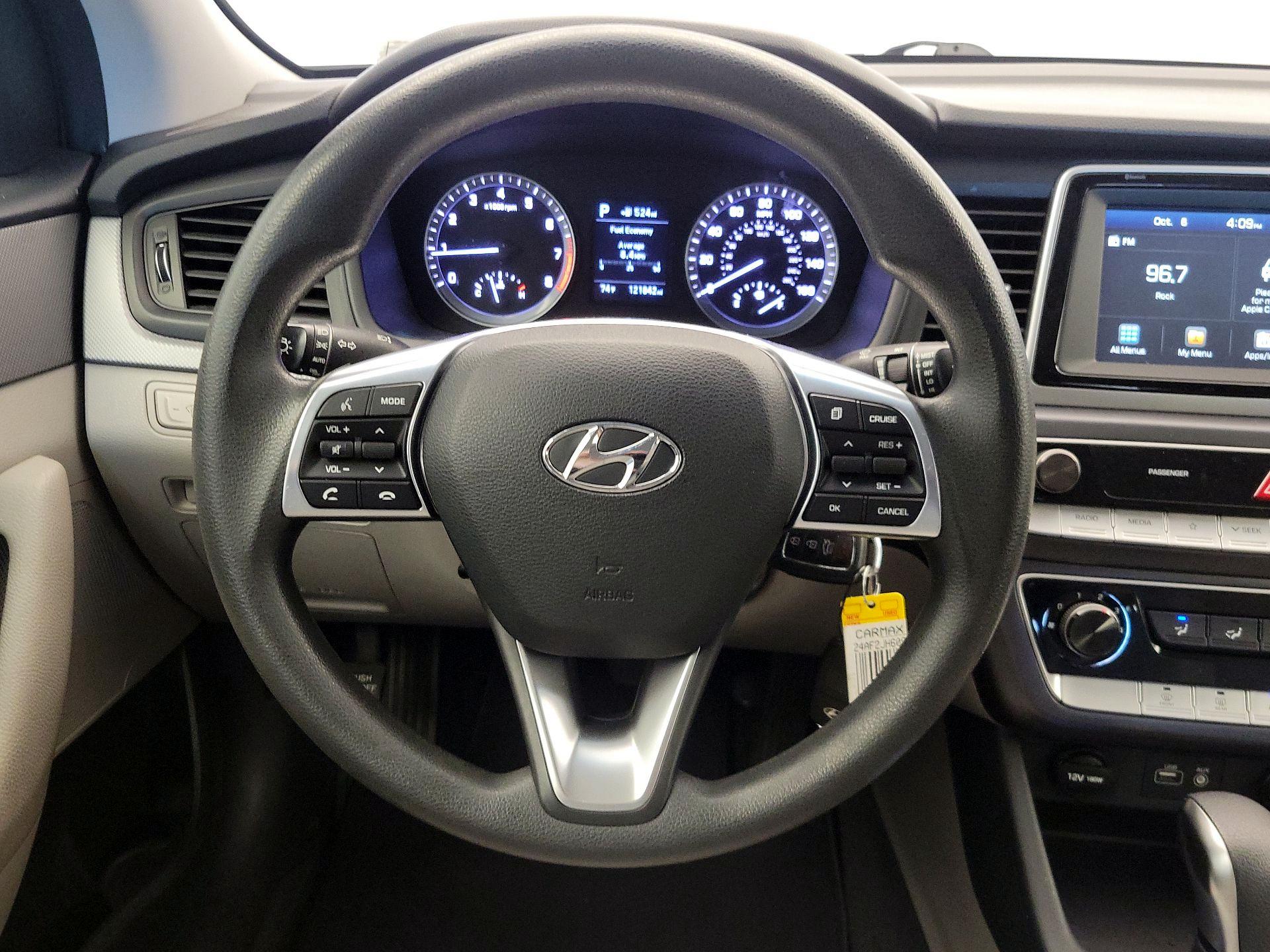 Thumbnail: 2018 Hyundai Sonata - 10