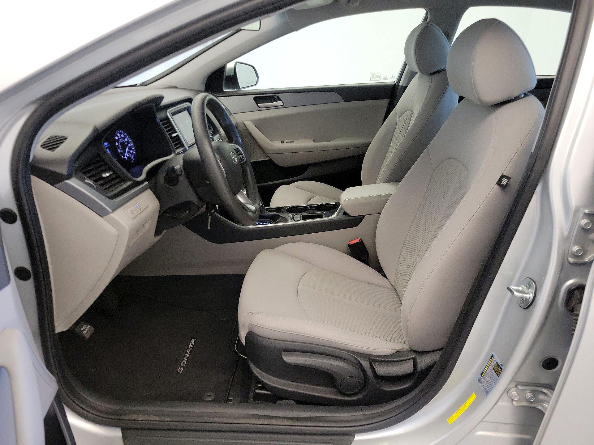 Thumbnail: 2018 Hyundai Sonata - 11