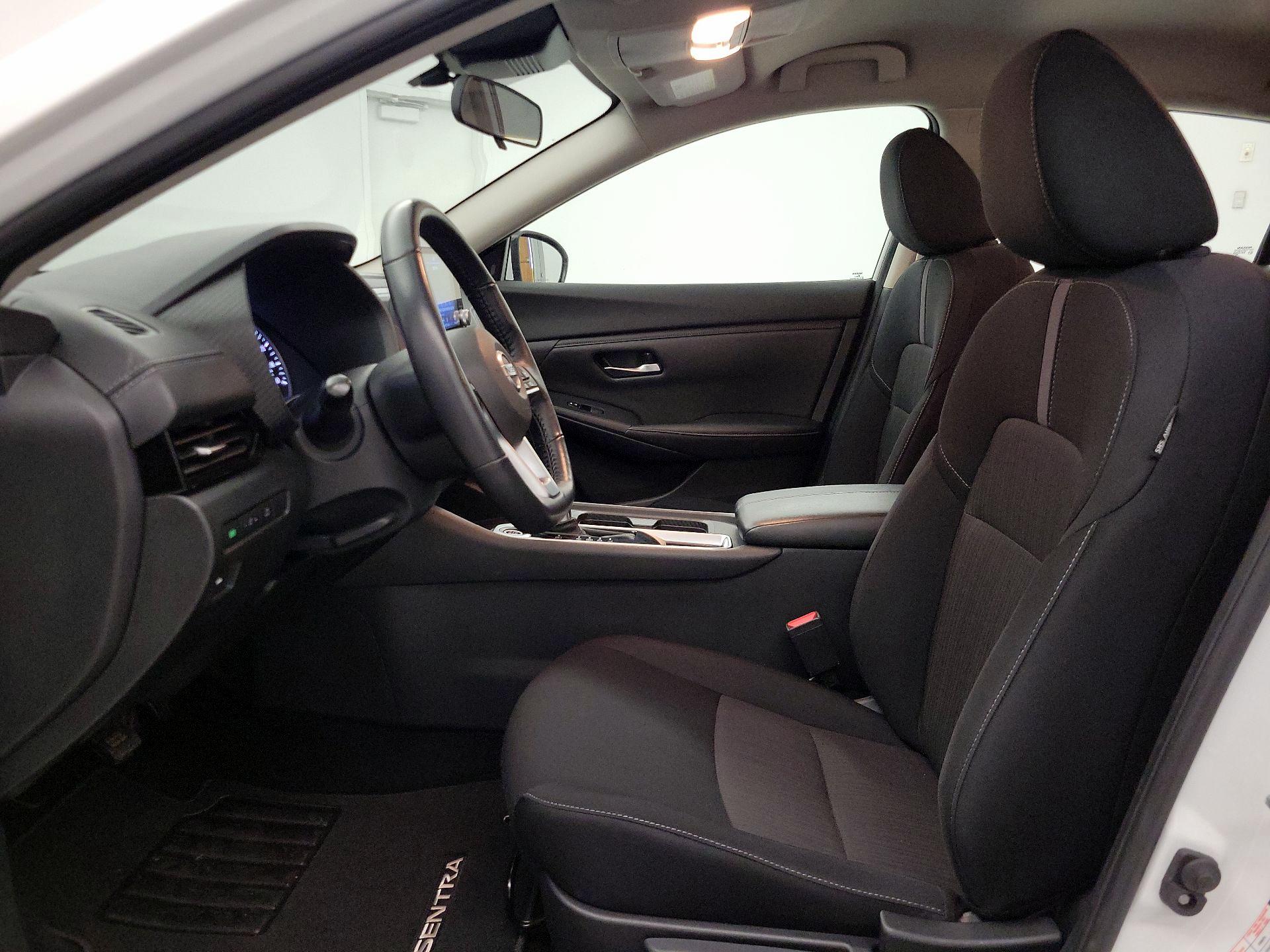 Thumbnail: 2023 Nissan Sentra - 11