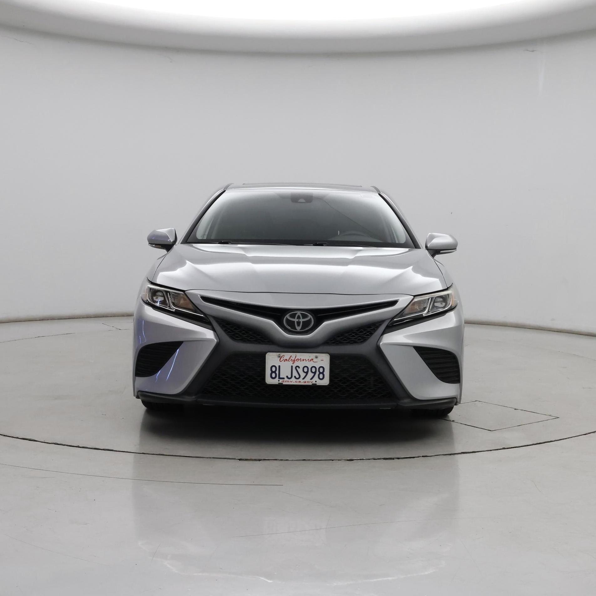 Thumbnail: 2019 Toyota Camry - 5
