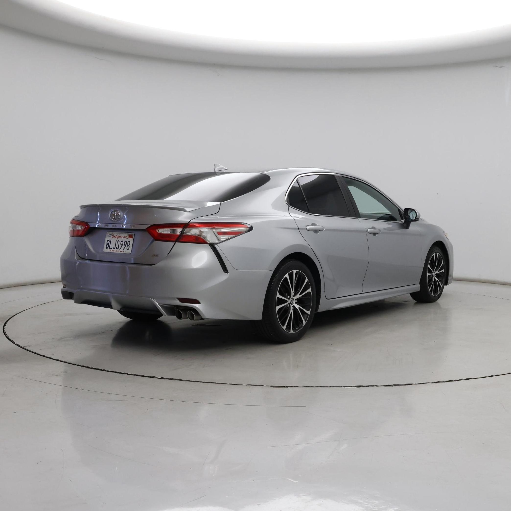 Thumbnail: 2019 Toyota Camry - 8