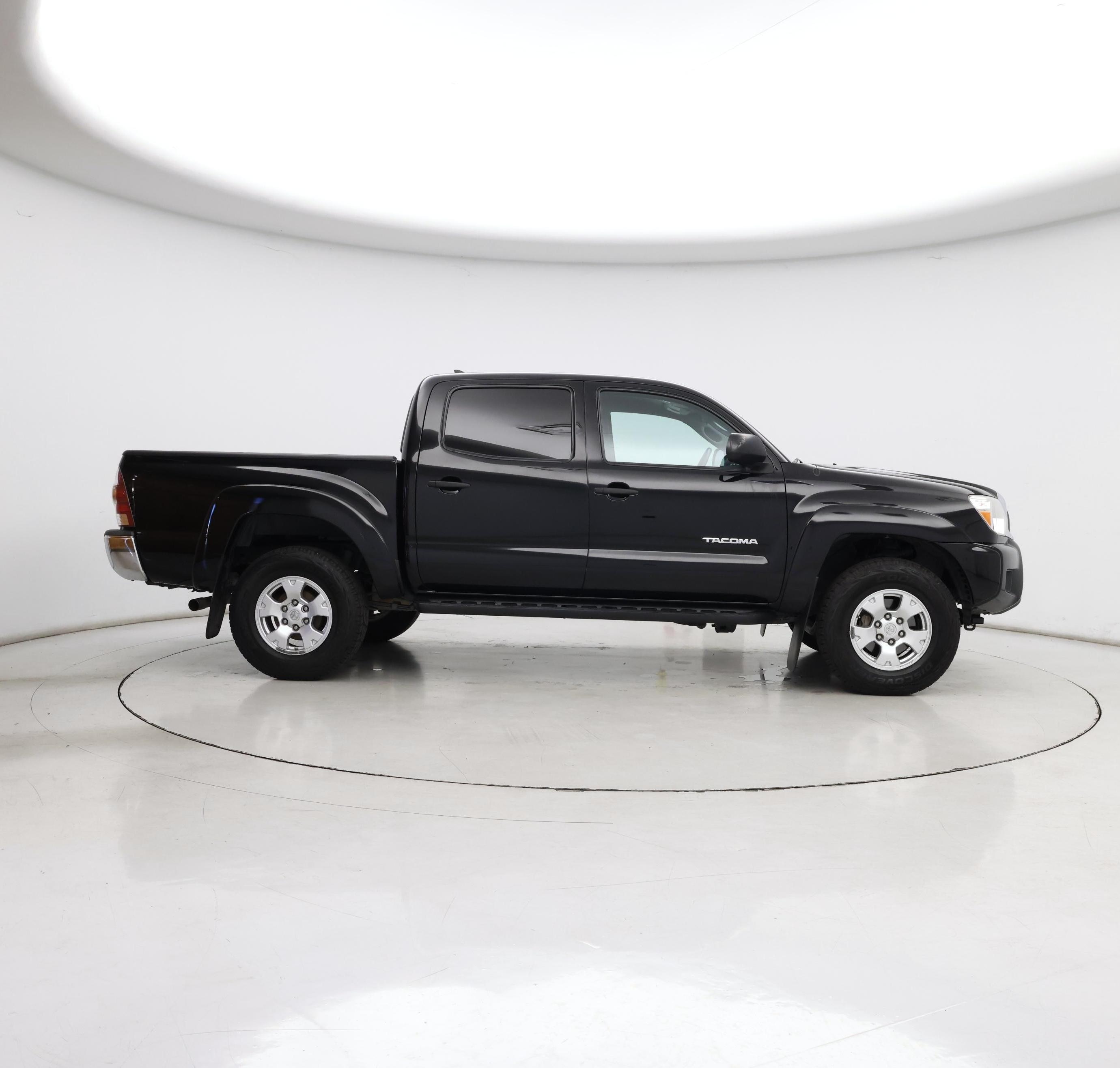 Thumbnail: 2014 Toyota Tacoma - 7