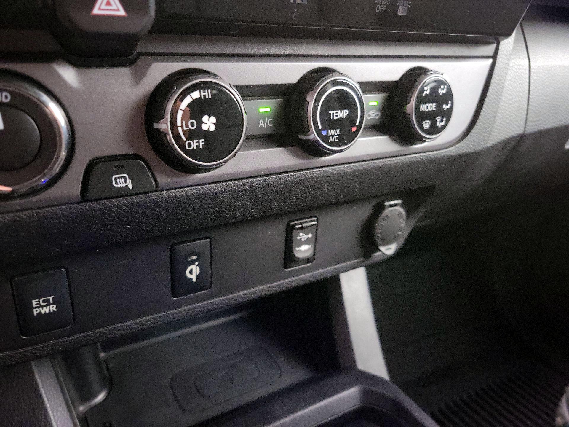 Thumbnail: 2017 Toyota Tacoma - 16