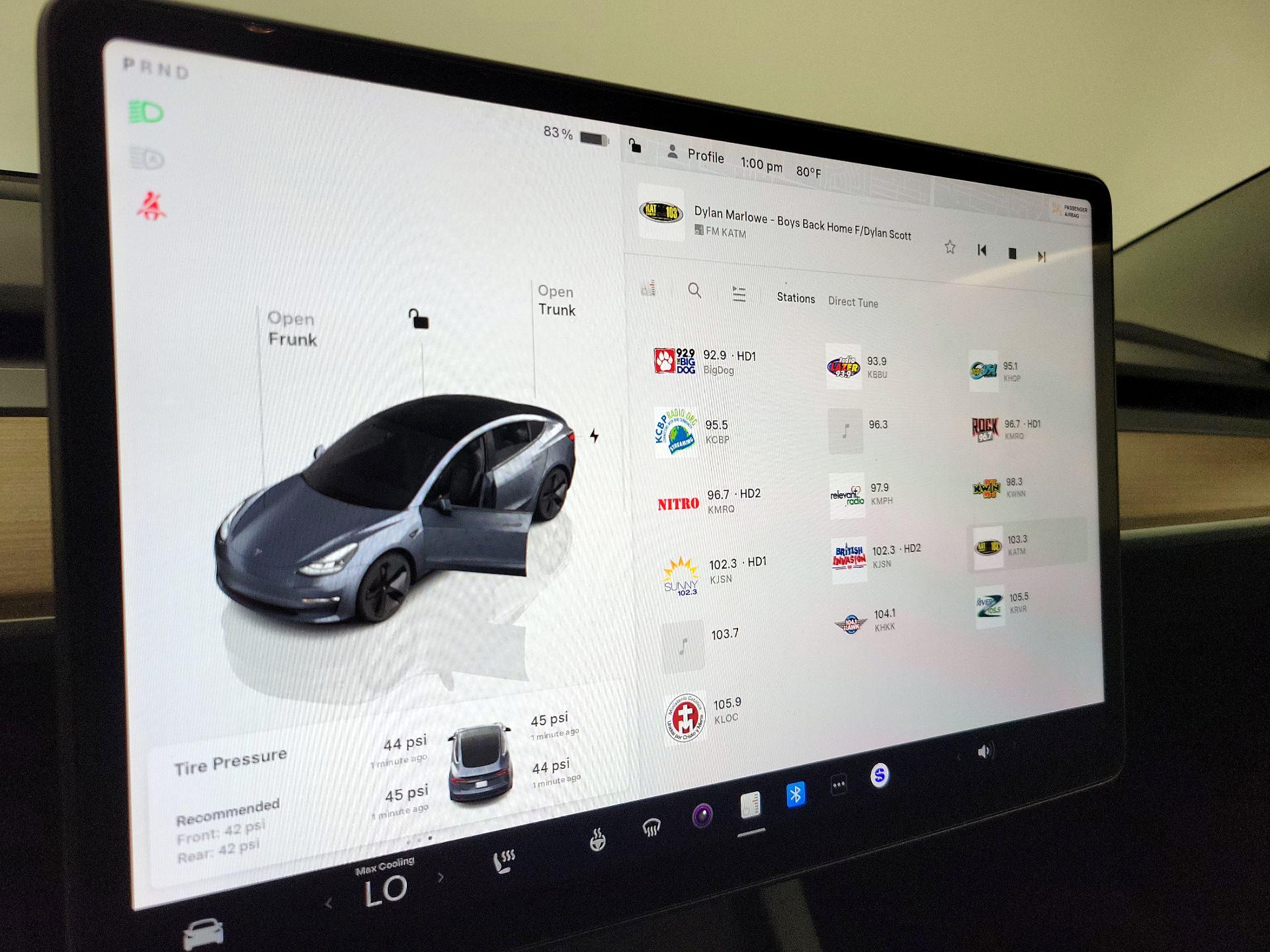 Thumbnail: 2023 Tesla Model 3 - 15