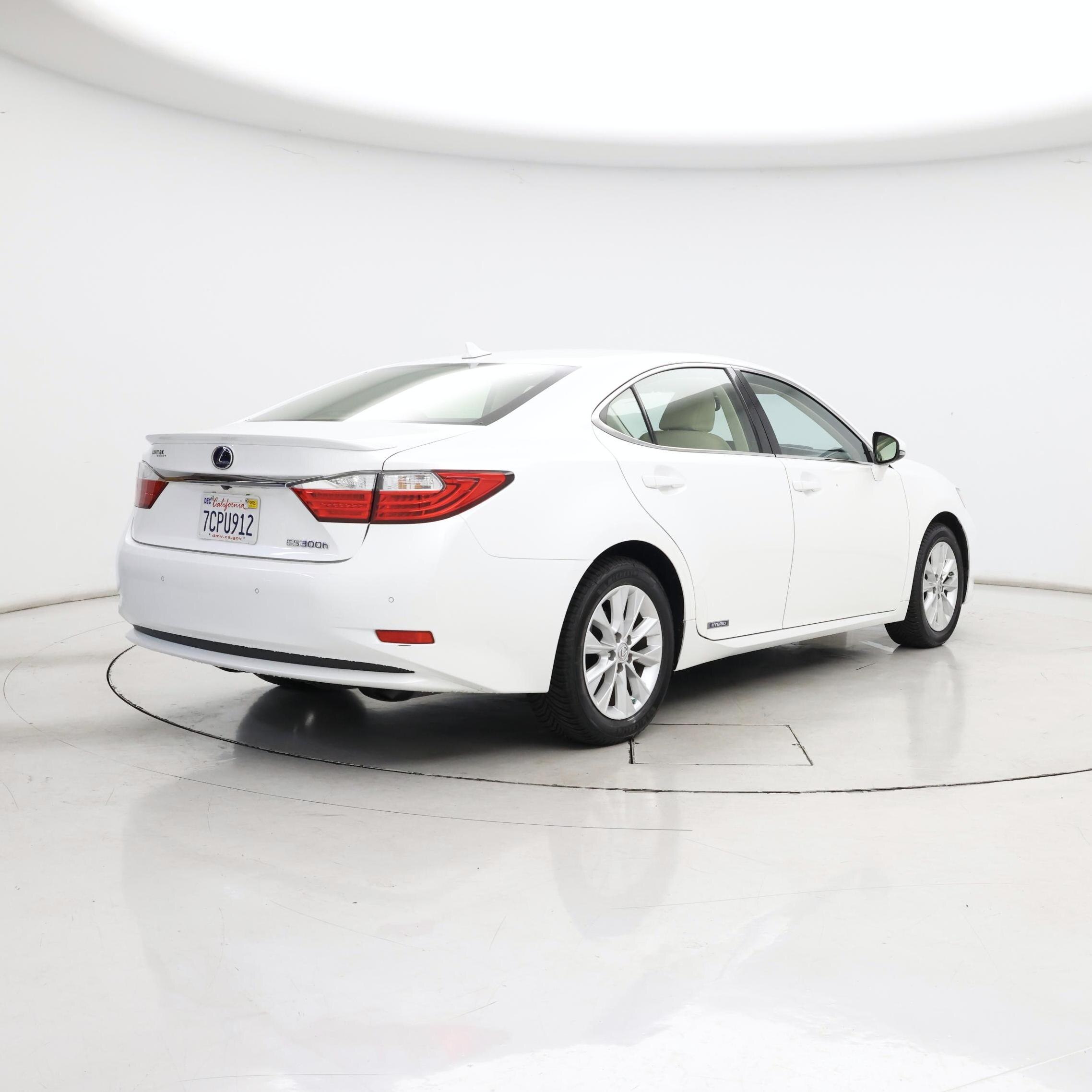Thumbnail: 2014 Lexus ES - 8