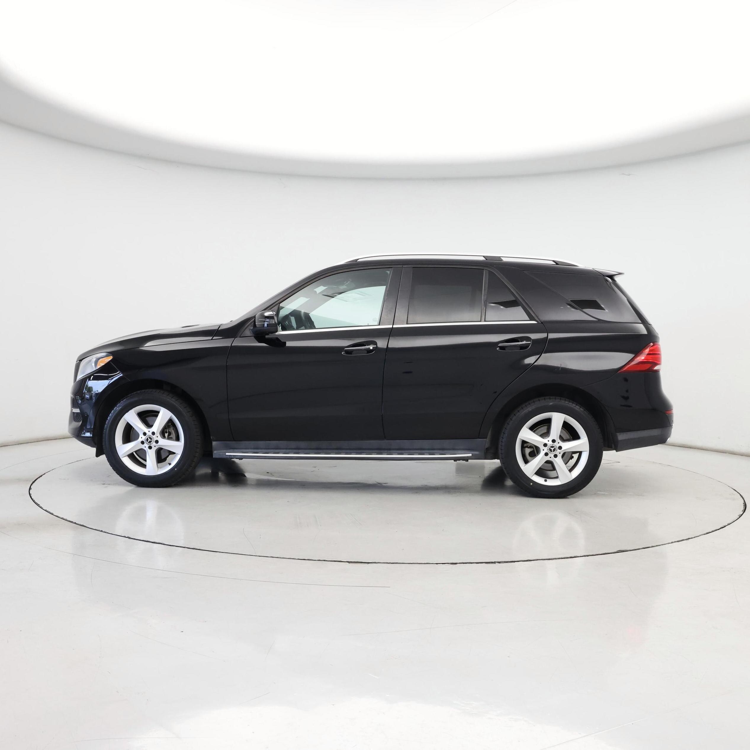 Thumbnail: 2018 Mercedes-Benz GLE - 3