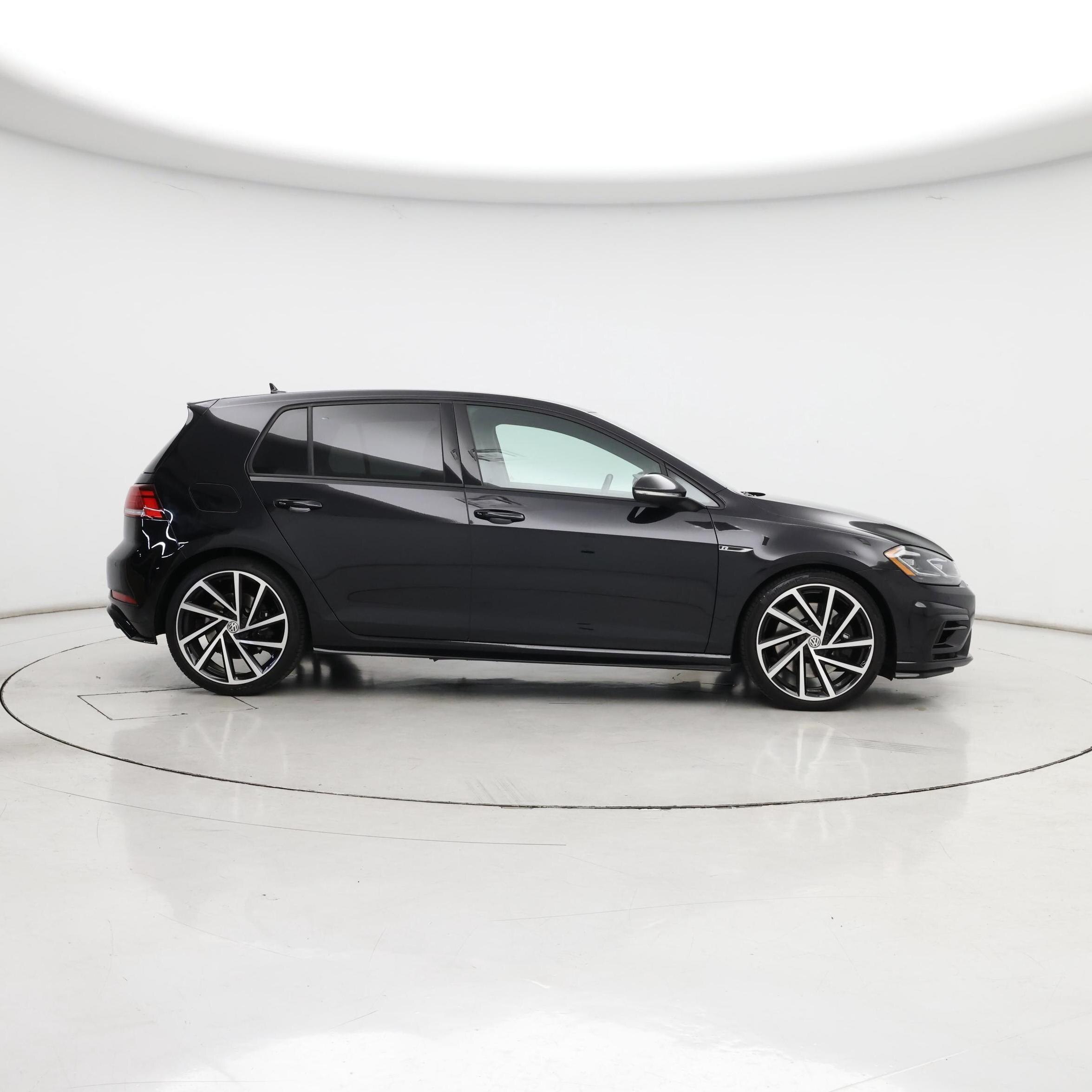 Thumbnail: 2018 Volkswagen Golf - 7