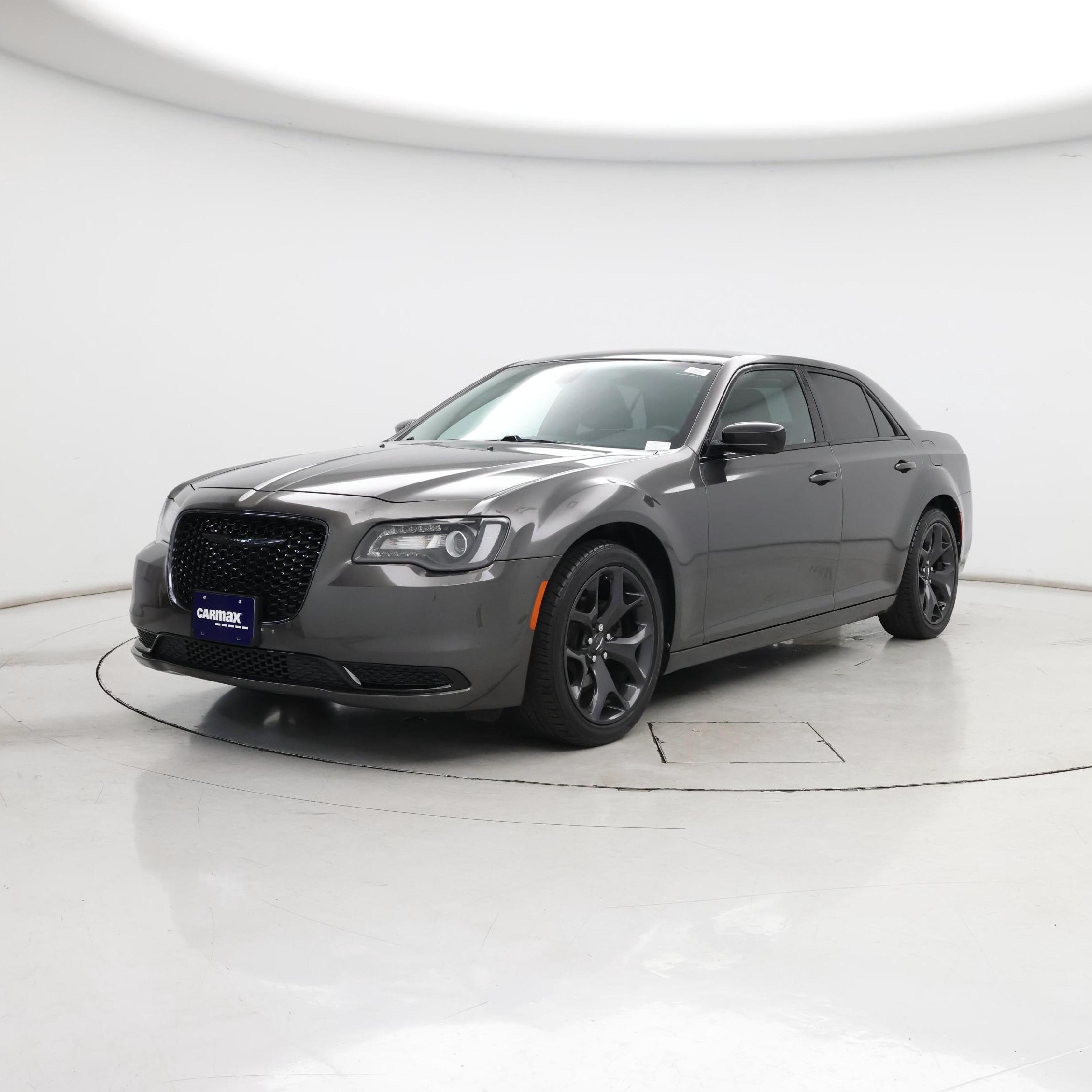 Thumbnail: 2020 Chrysler 300 - 4