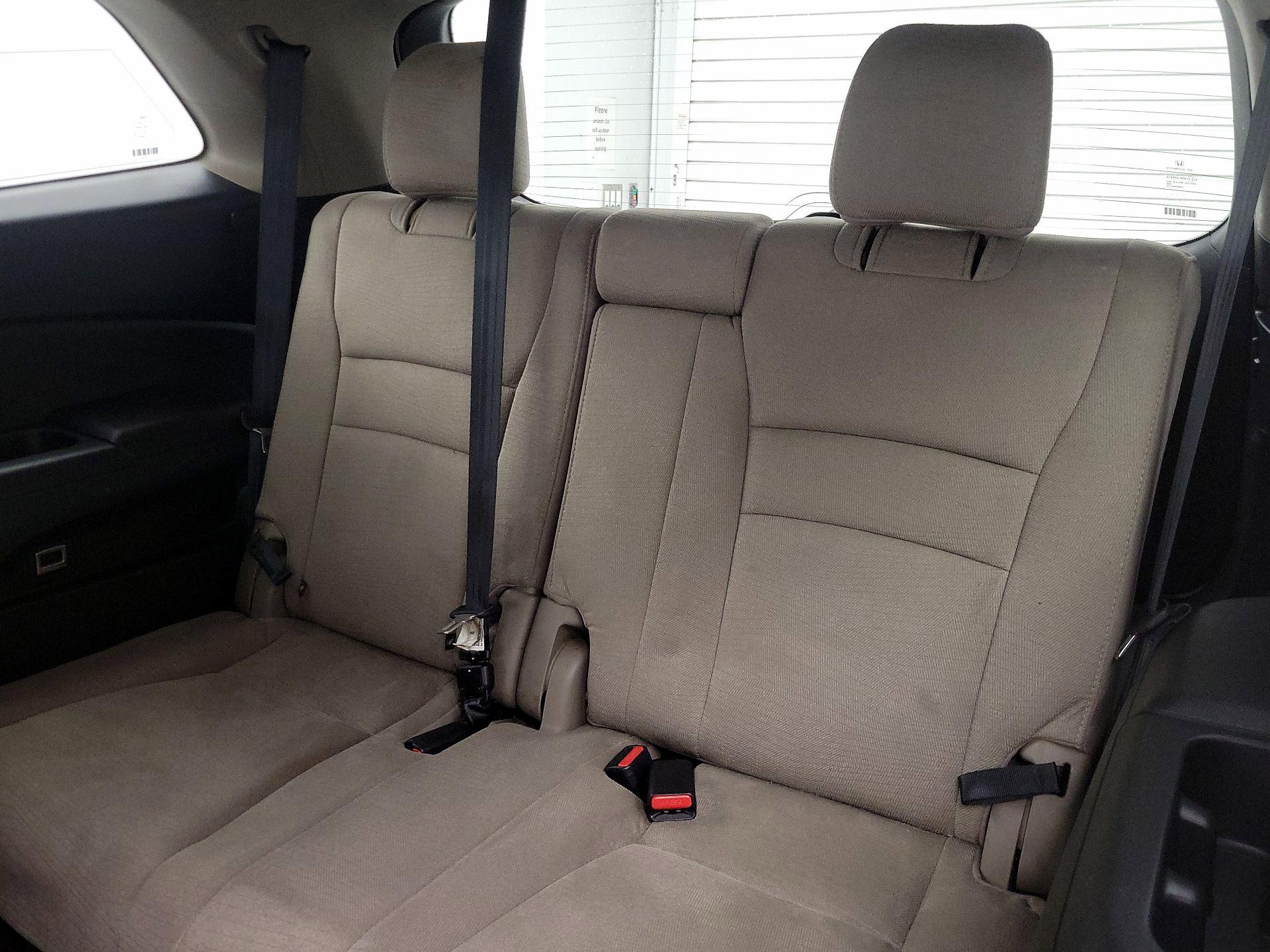 Thumbnail: 2016 Honda Pilot - 20