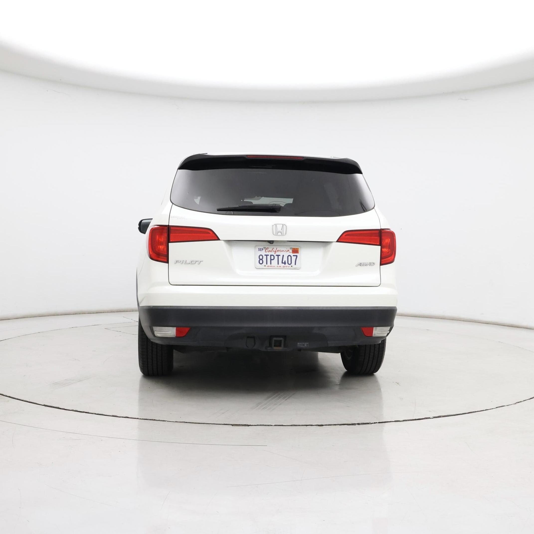 Thumbnail: 2016 Honda Pilot - 6
