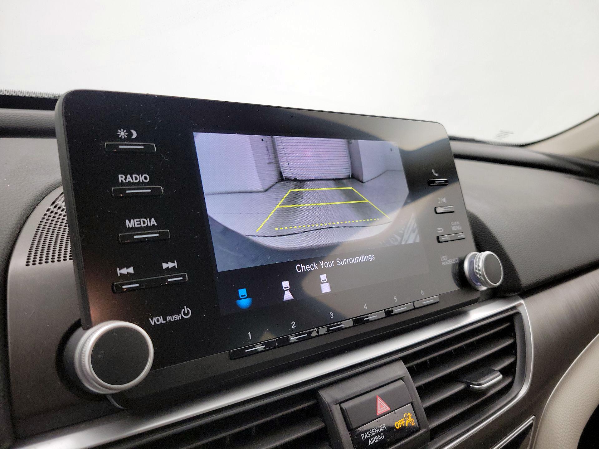 Thumbnail: 2018 Honda Accord - 14