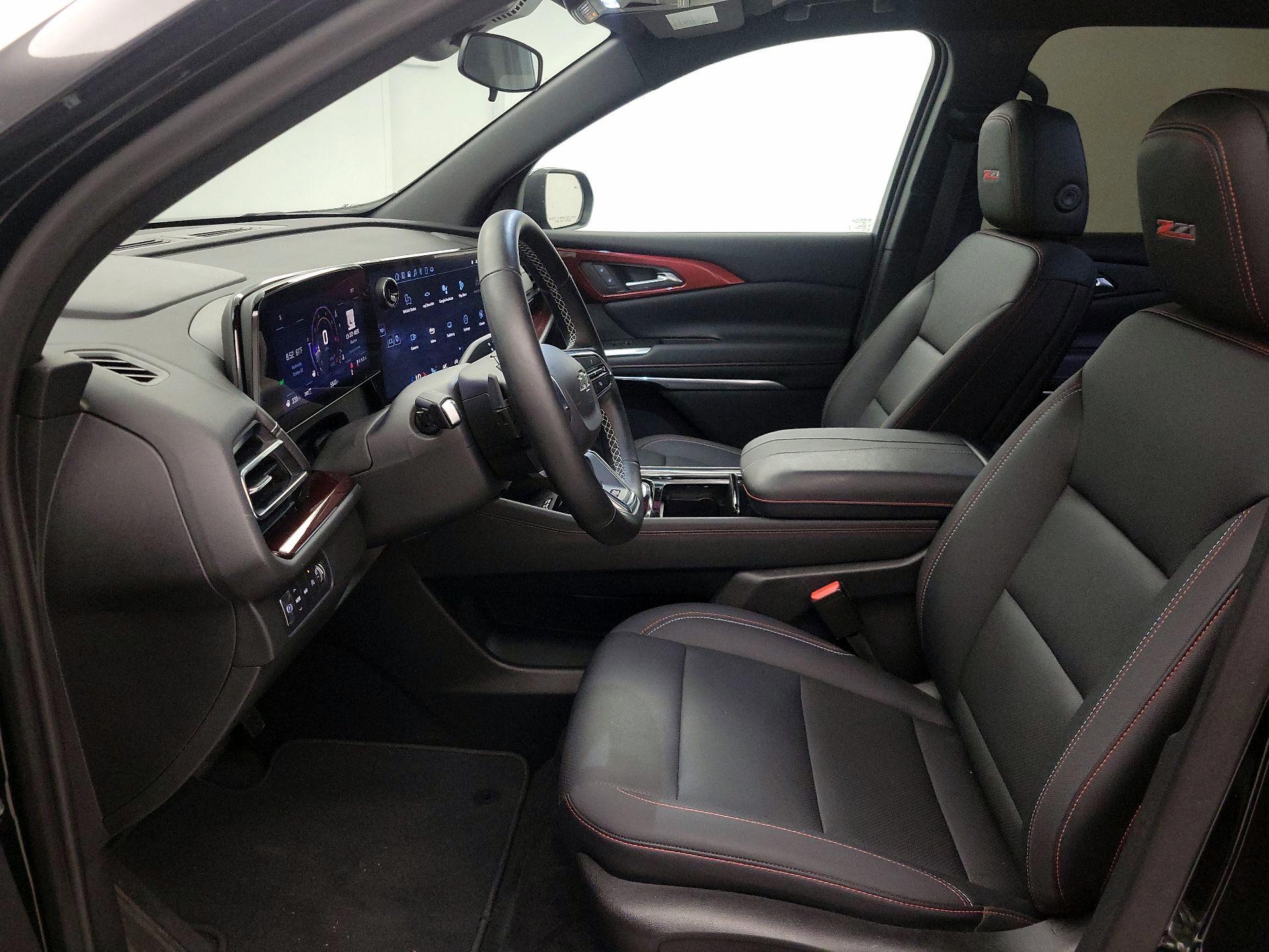 Thumbnail: 2024 Chevrolet Traverse - 11