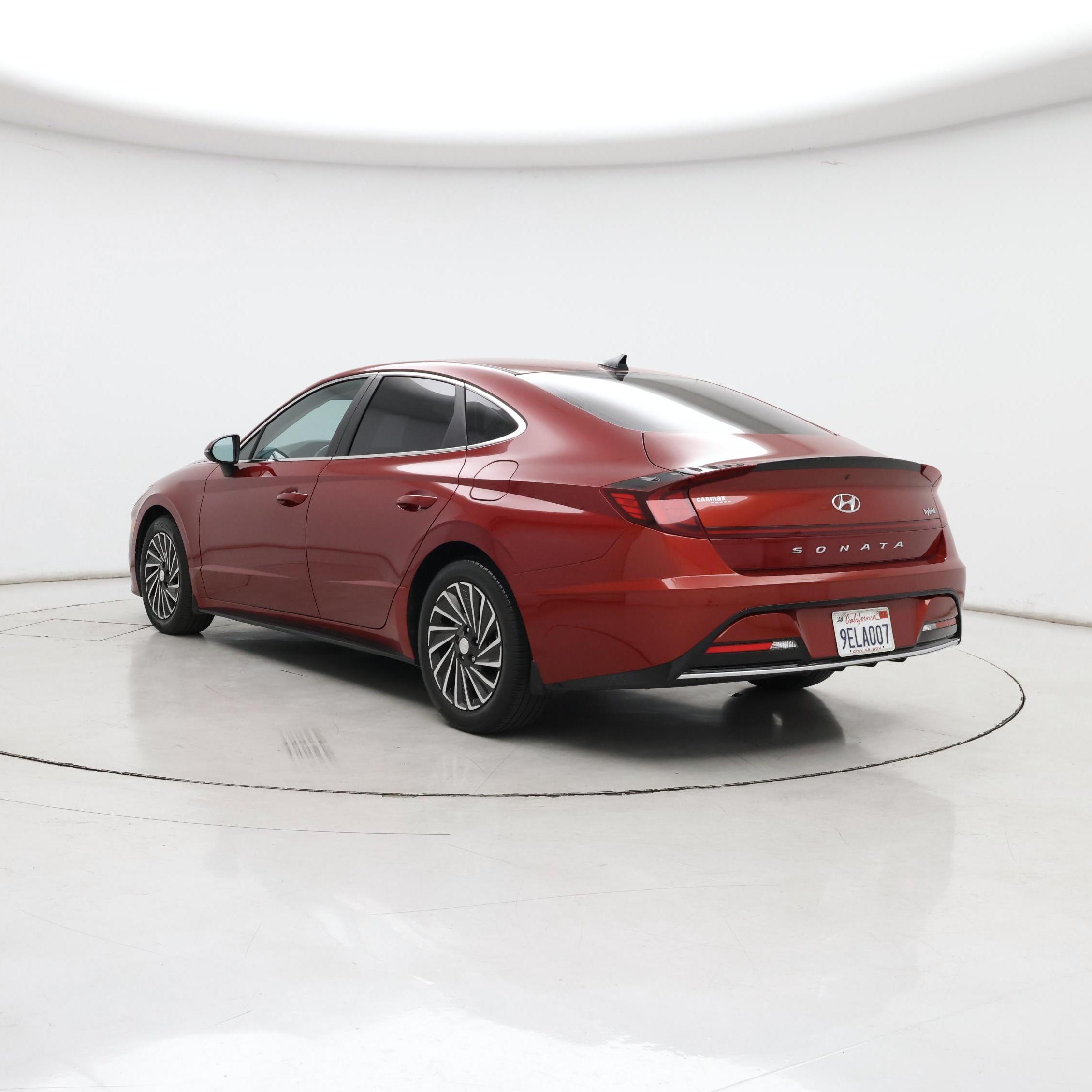 Thumbnail: 2023 Hyundai Sonata - 2