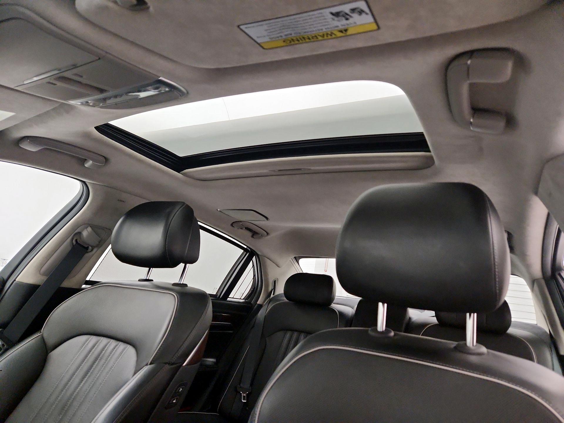 Thumbnail: 2017 Genesis G90 - 20
