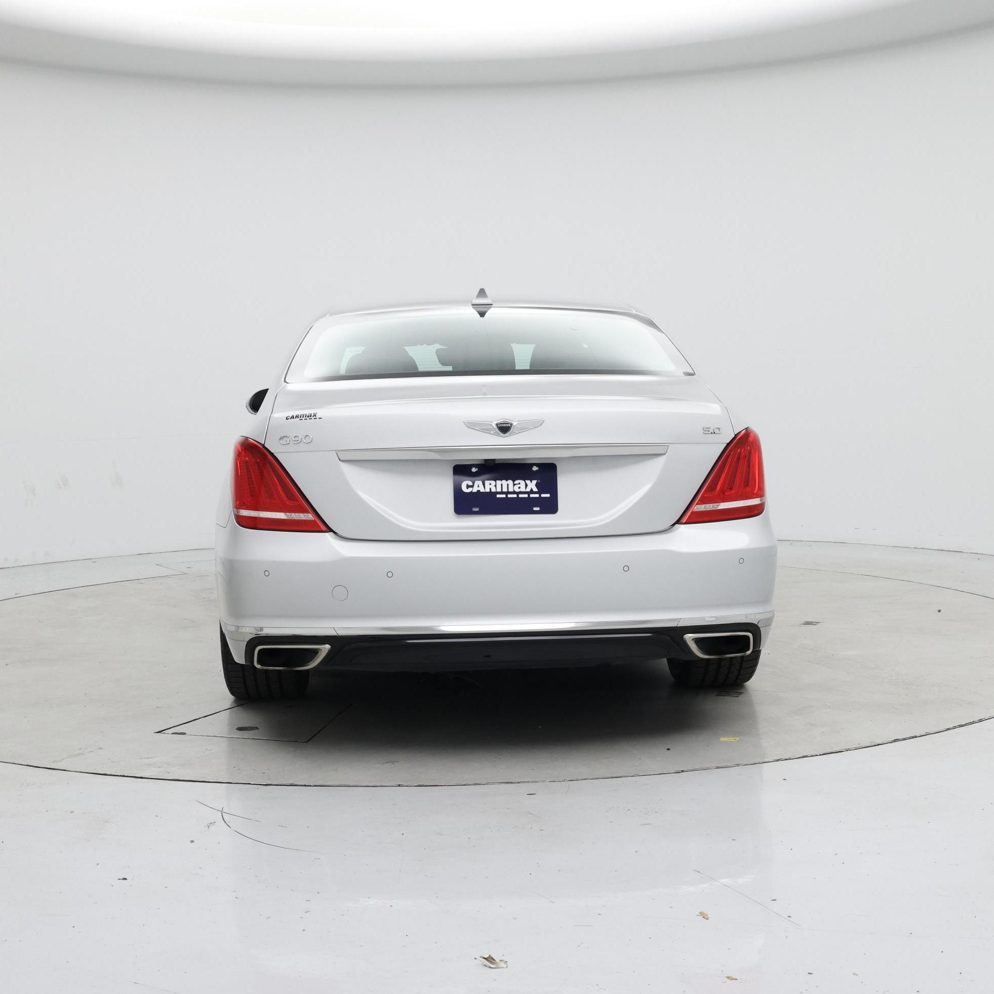 Thumbnail: 2017 Genesis G90 - 6