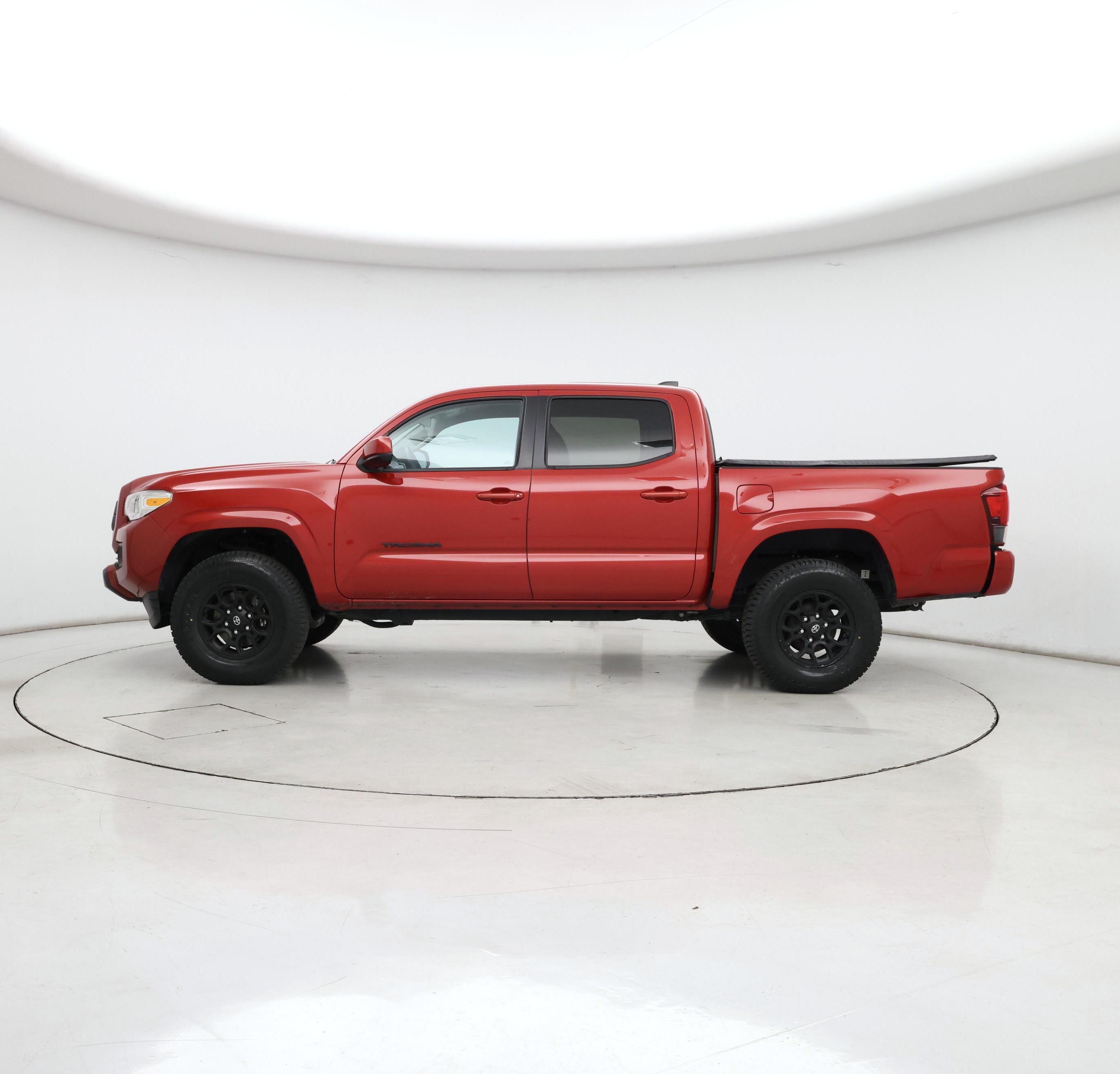 Thumbnail: 2021 Toyota Tacoma - 3